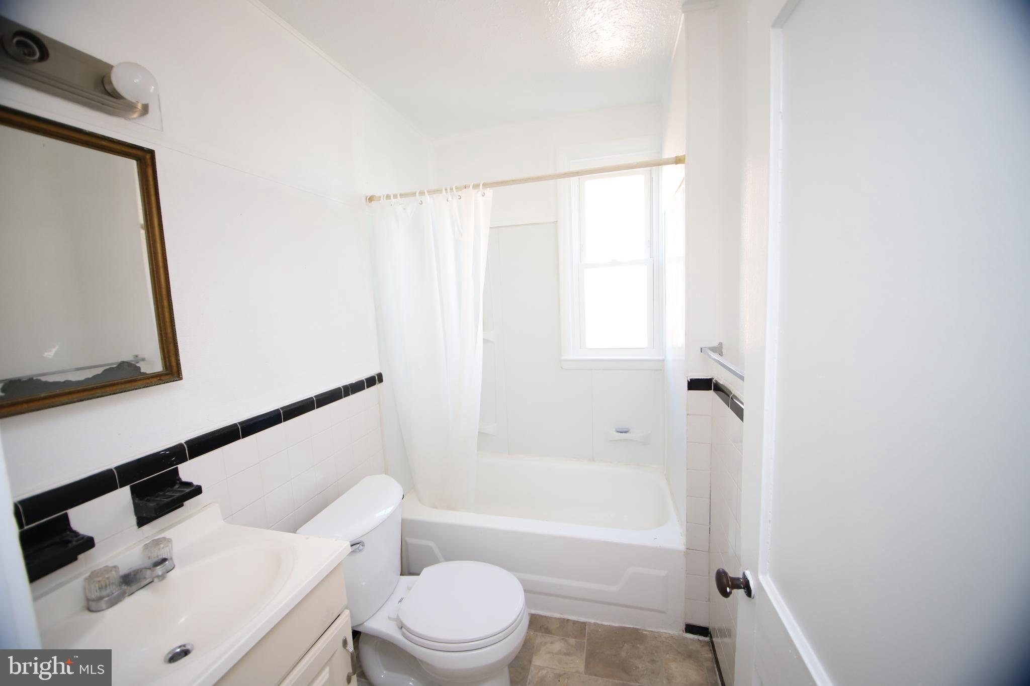 DUNDALK - Residential Lease