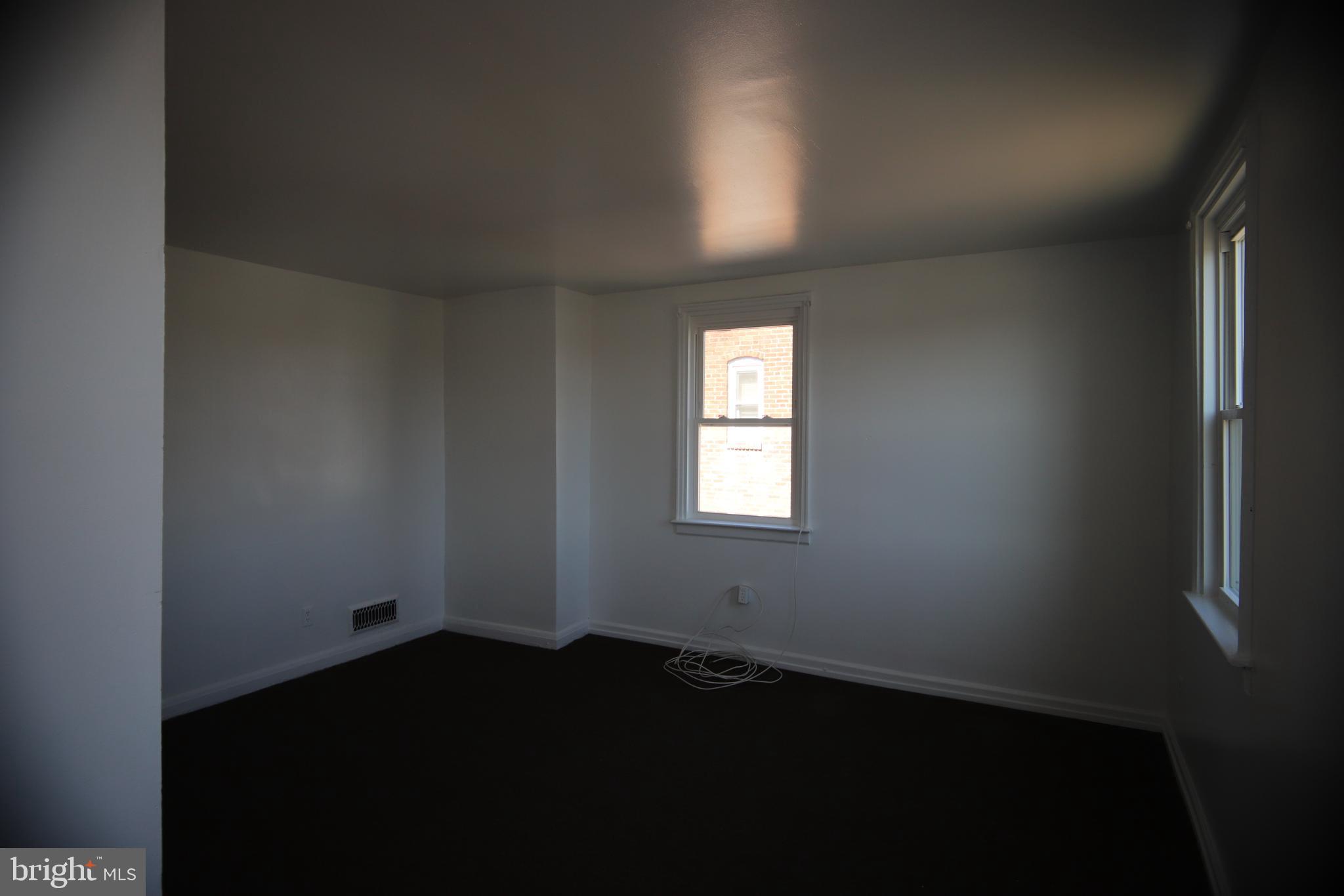 DUNDALK - Residential Lease