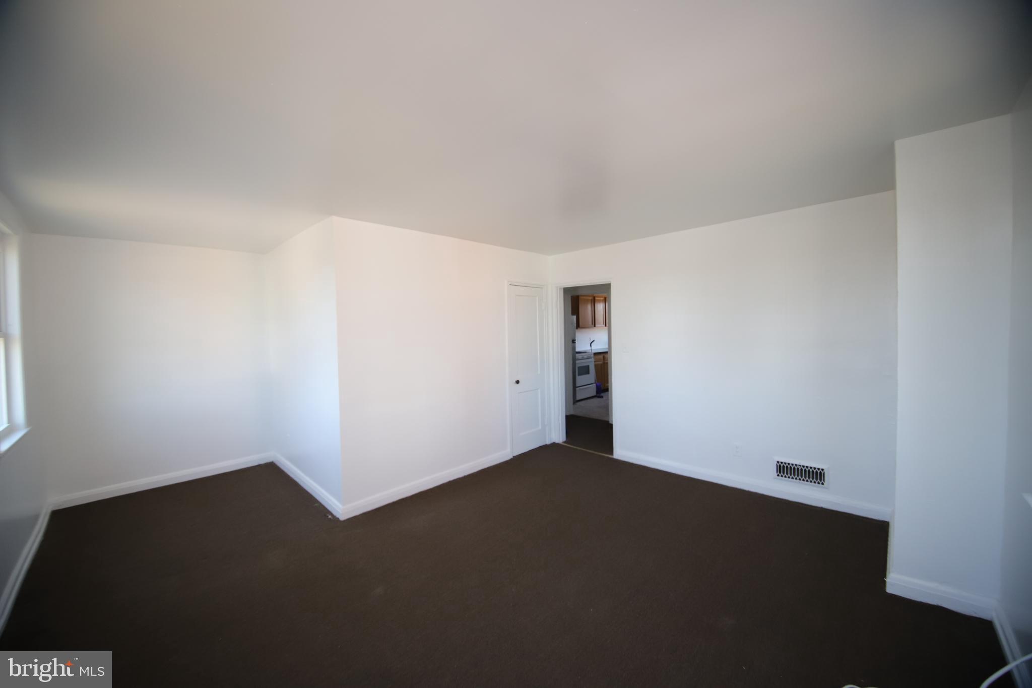 DUNDALK - Residential Lease