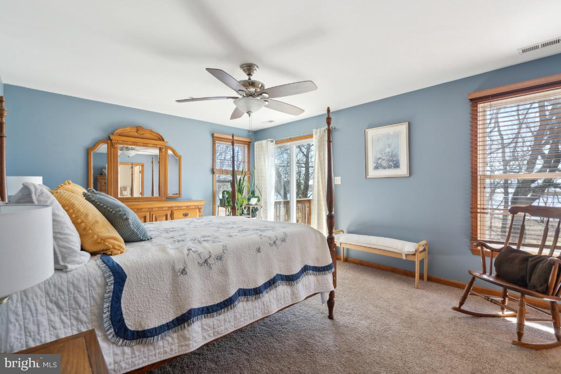 KENSINGTON COURTS - Residential