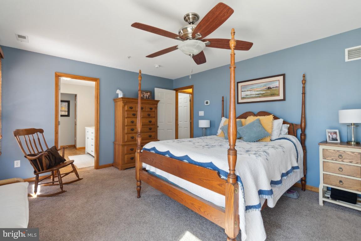 KENSINGTON COURTS - Residential