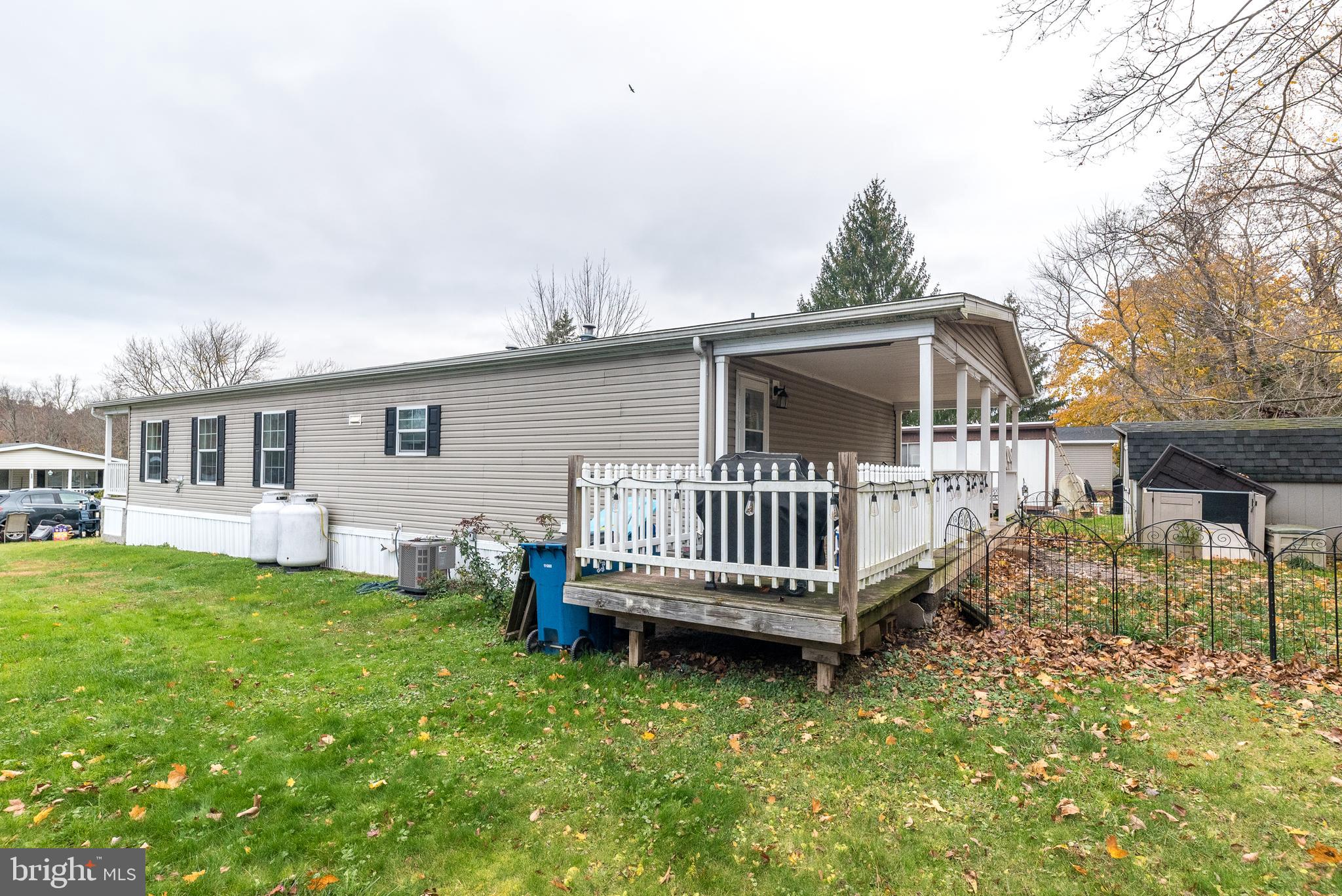 COLONIAL HERITAGE - Residential