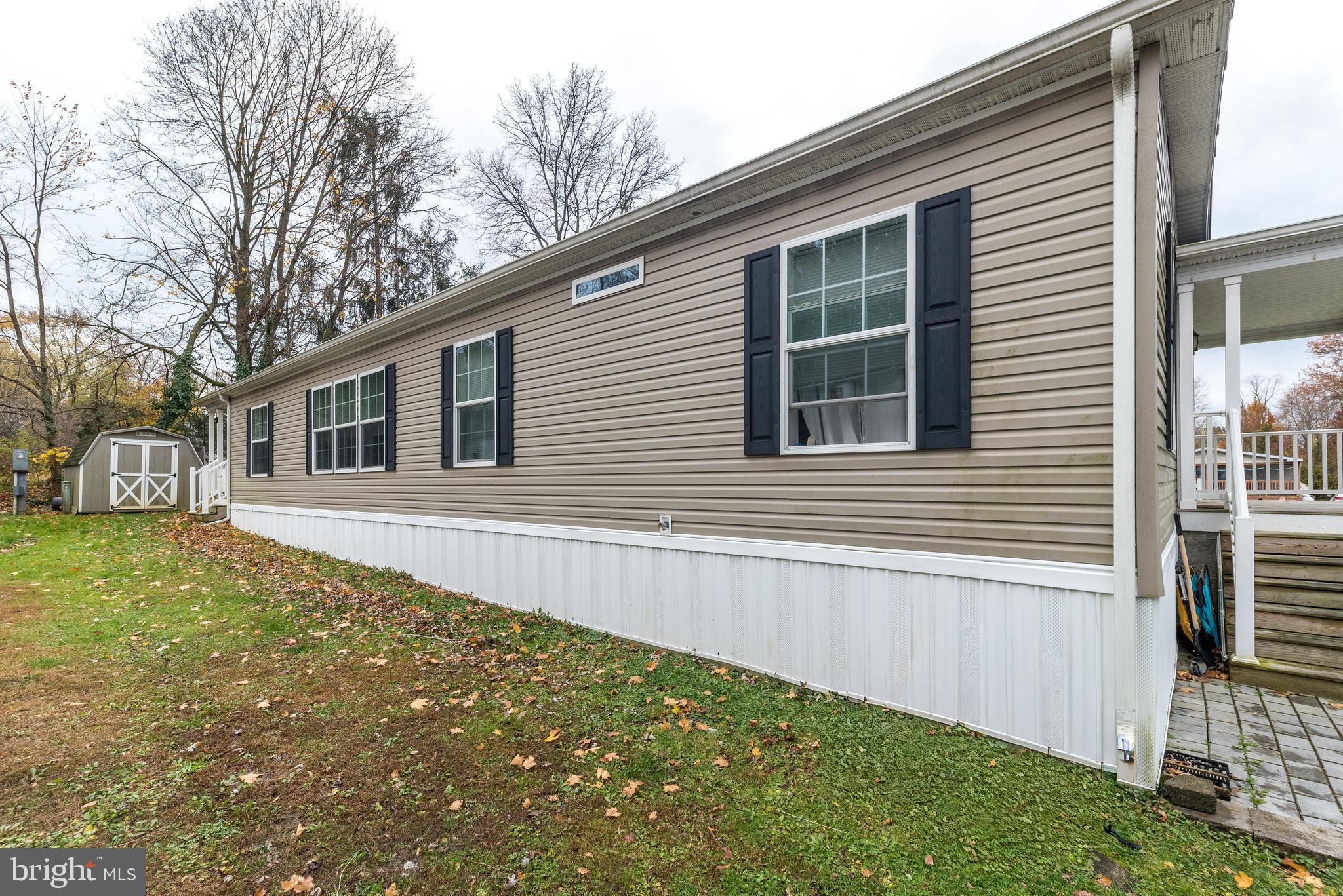 COLONIAL HERITAGE - Residential