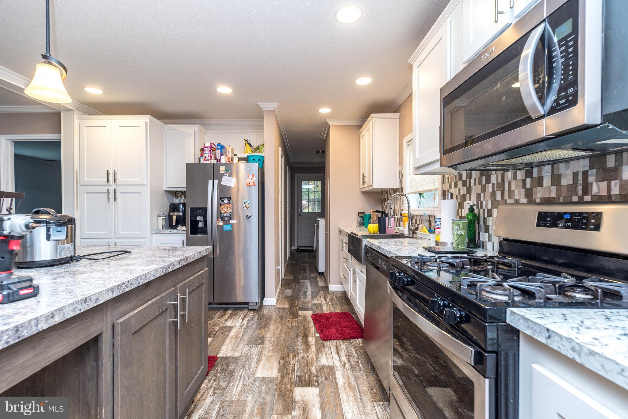 COLONIAL HERITAGE - Residential