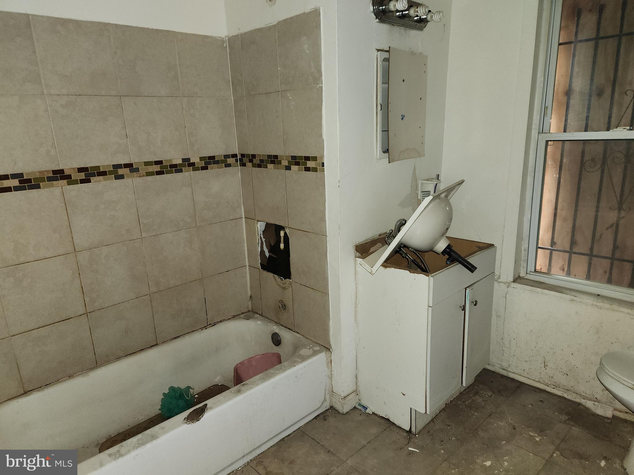 MOUNT CLARE - Residential