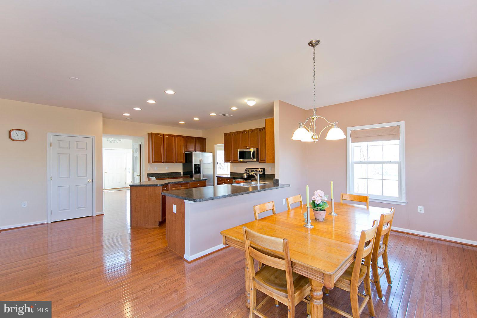 CHIMNEY HILL ESTATES - Residential