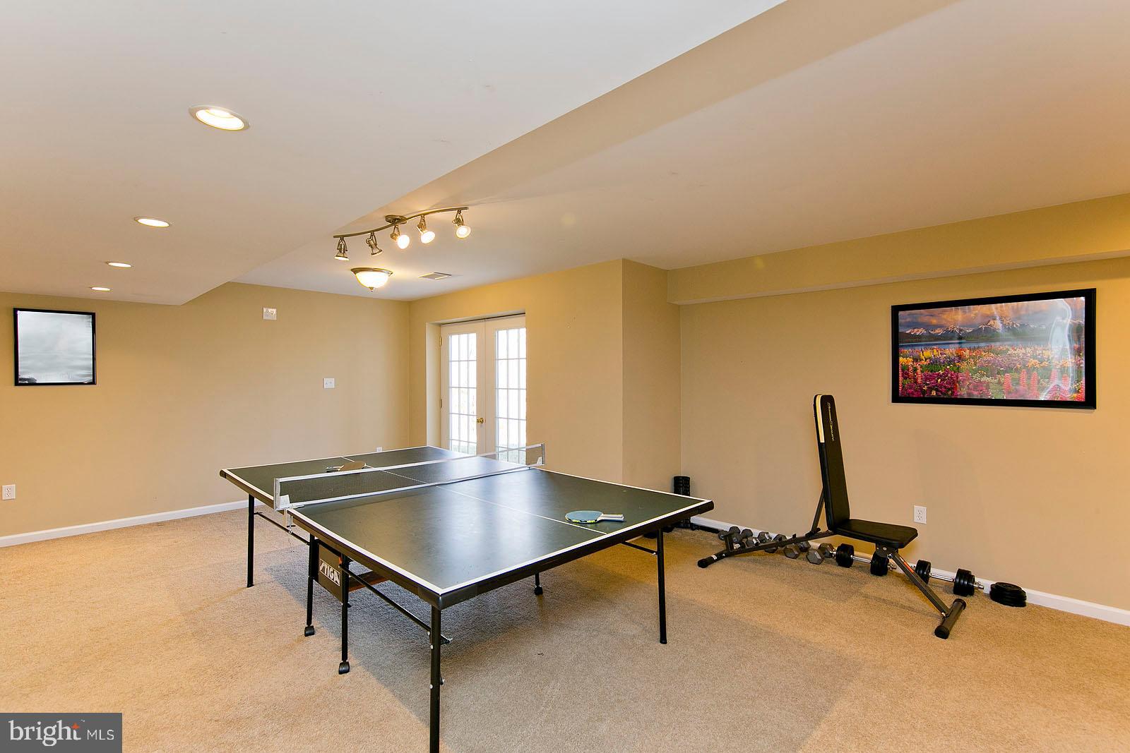 CHIMNEY HILL ESTATES - Residential