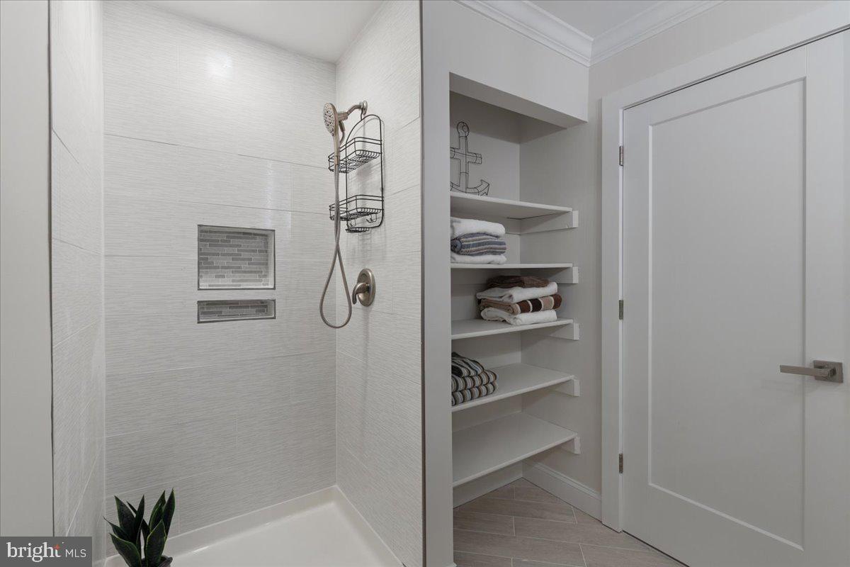 SHEEHANS - Residential