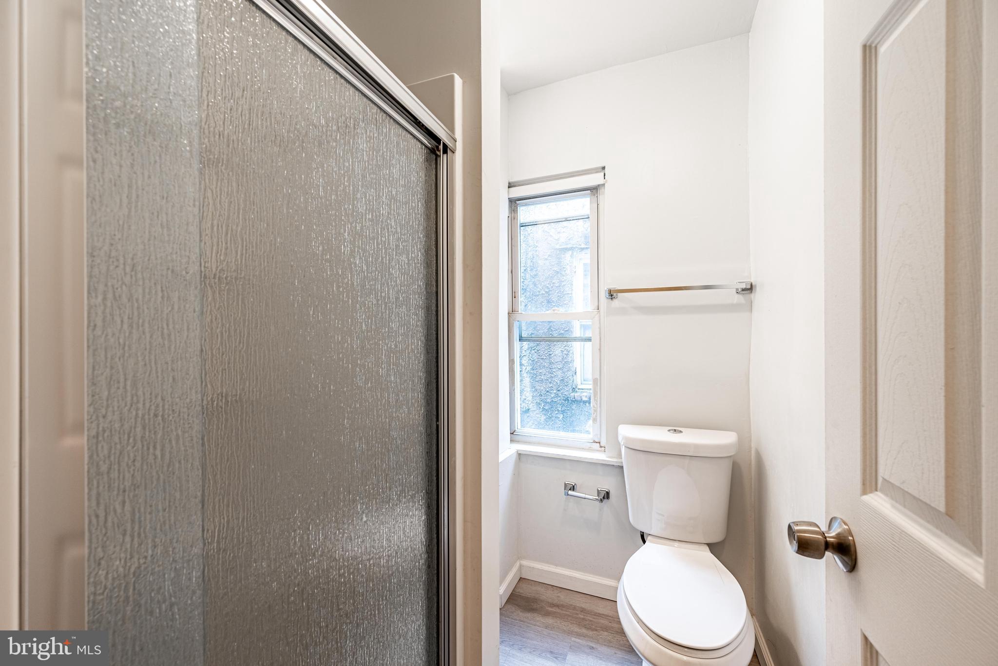 BROADWAY EAST - Residential