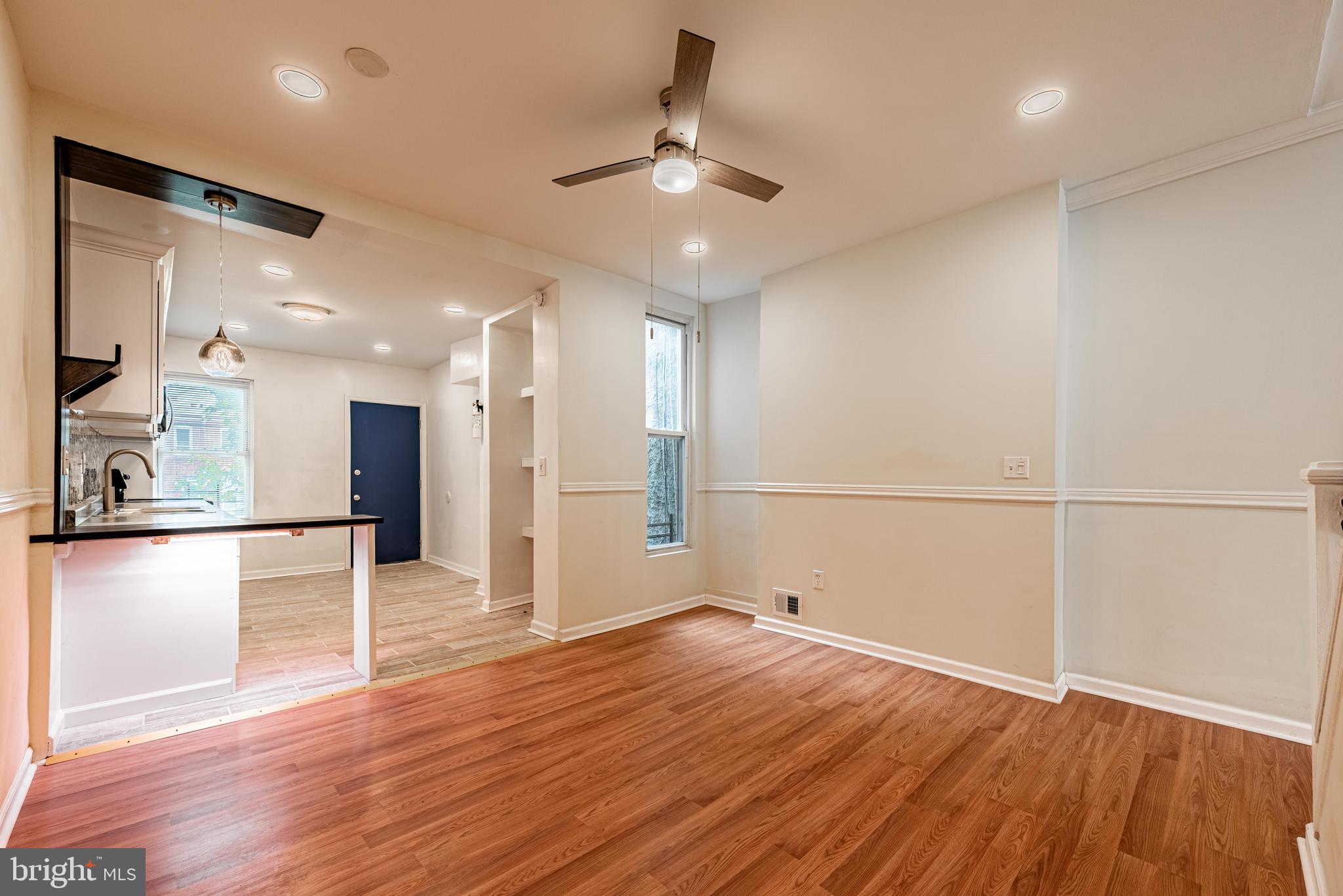 BROADWAY EAST - Residential