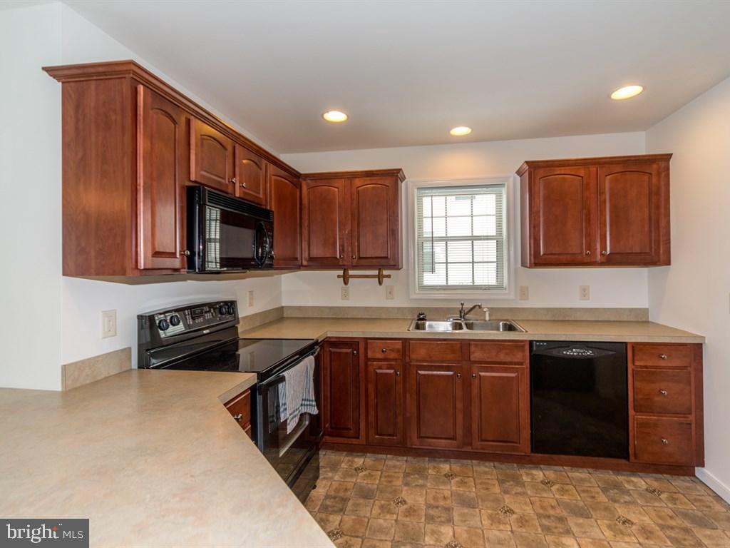 CHARITY GARDENS - Residential