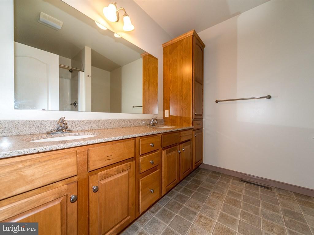 CHARITY GARDENS - Residential