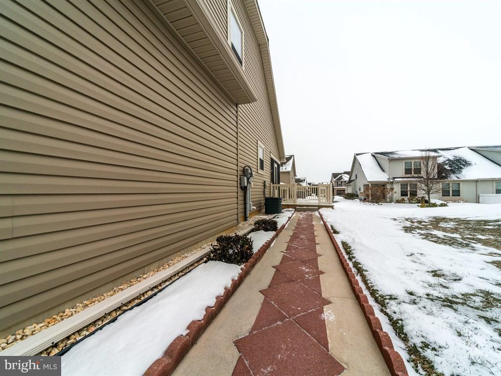 CHARITY GARDENS - Residential