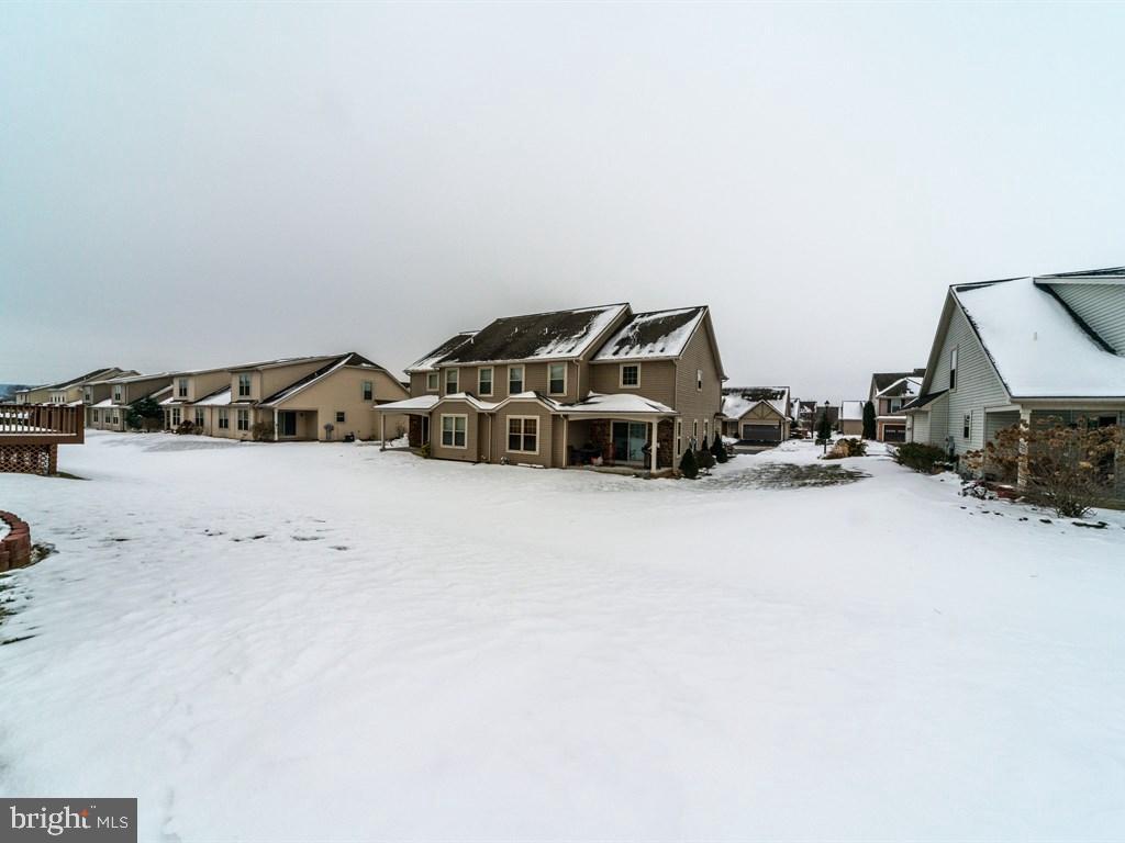 CHARITY GARDENS - Residential