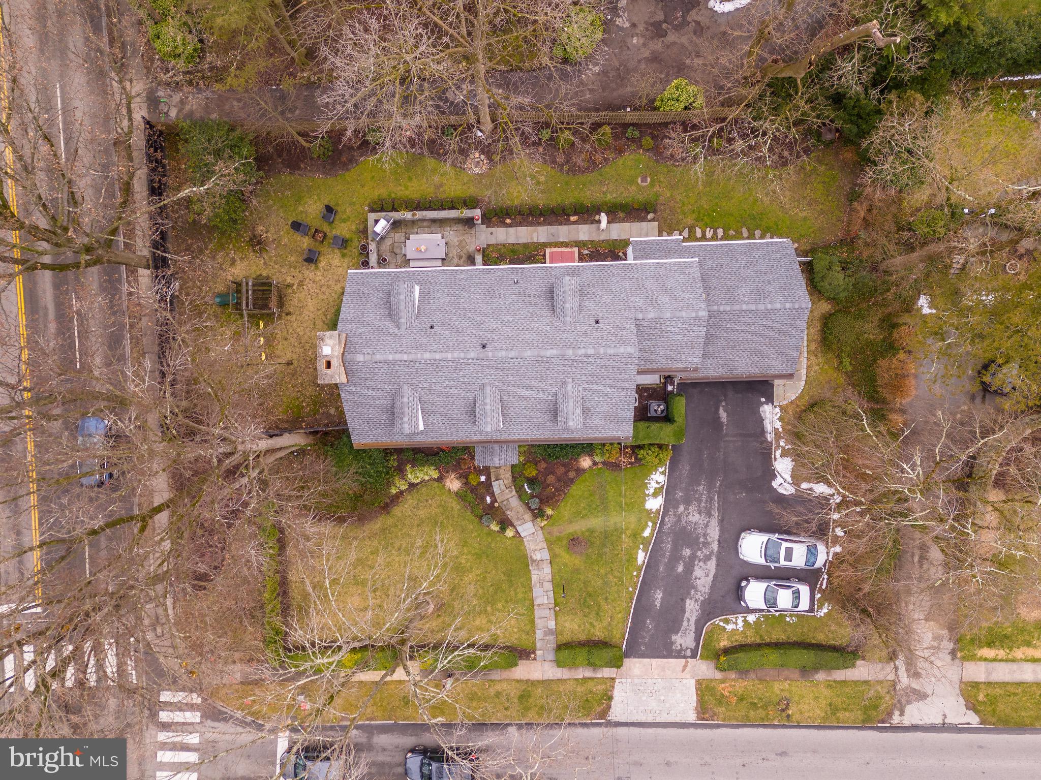 BRYN MAWR - Residential