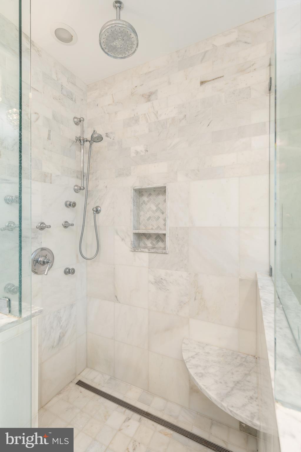 BRYN MAWR - Residential