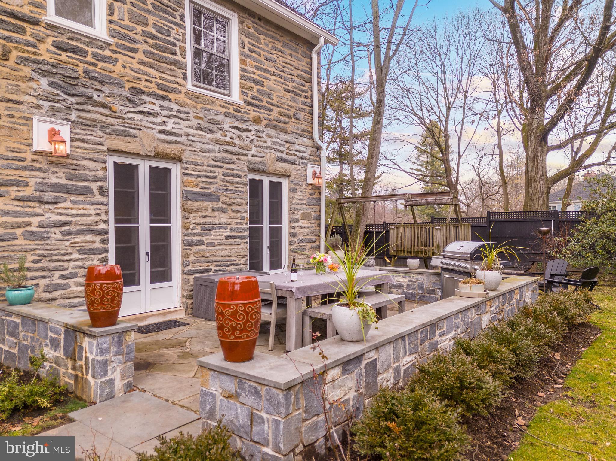 BRYN MAWR - Residential