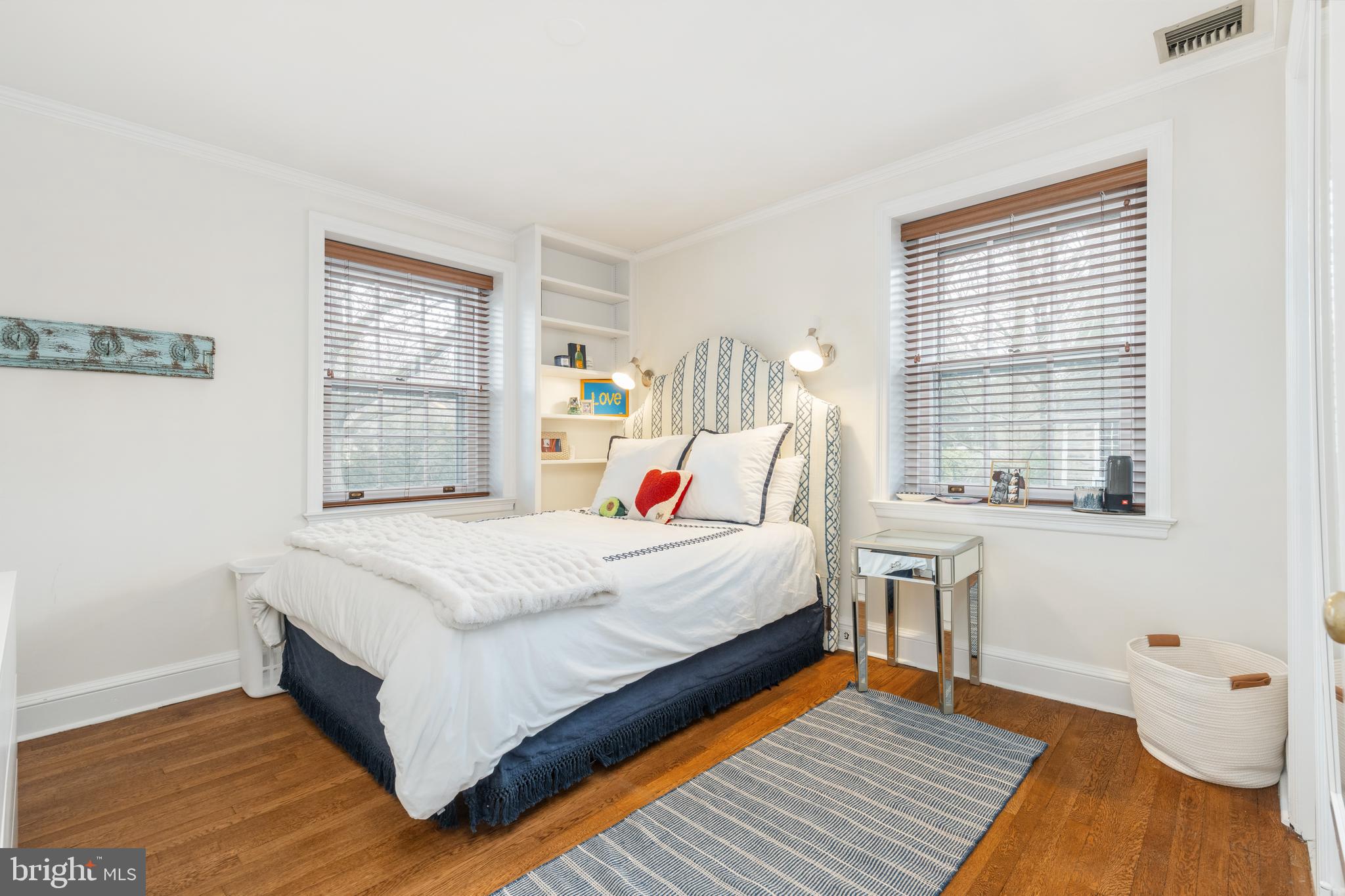 BRYN MAWR - Residential