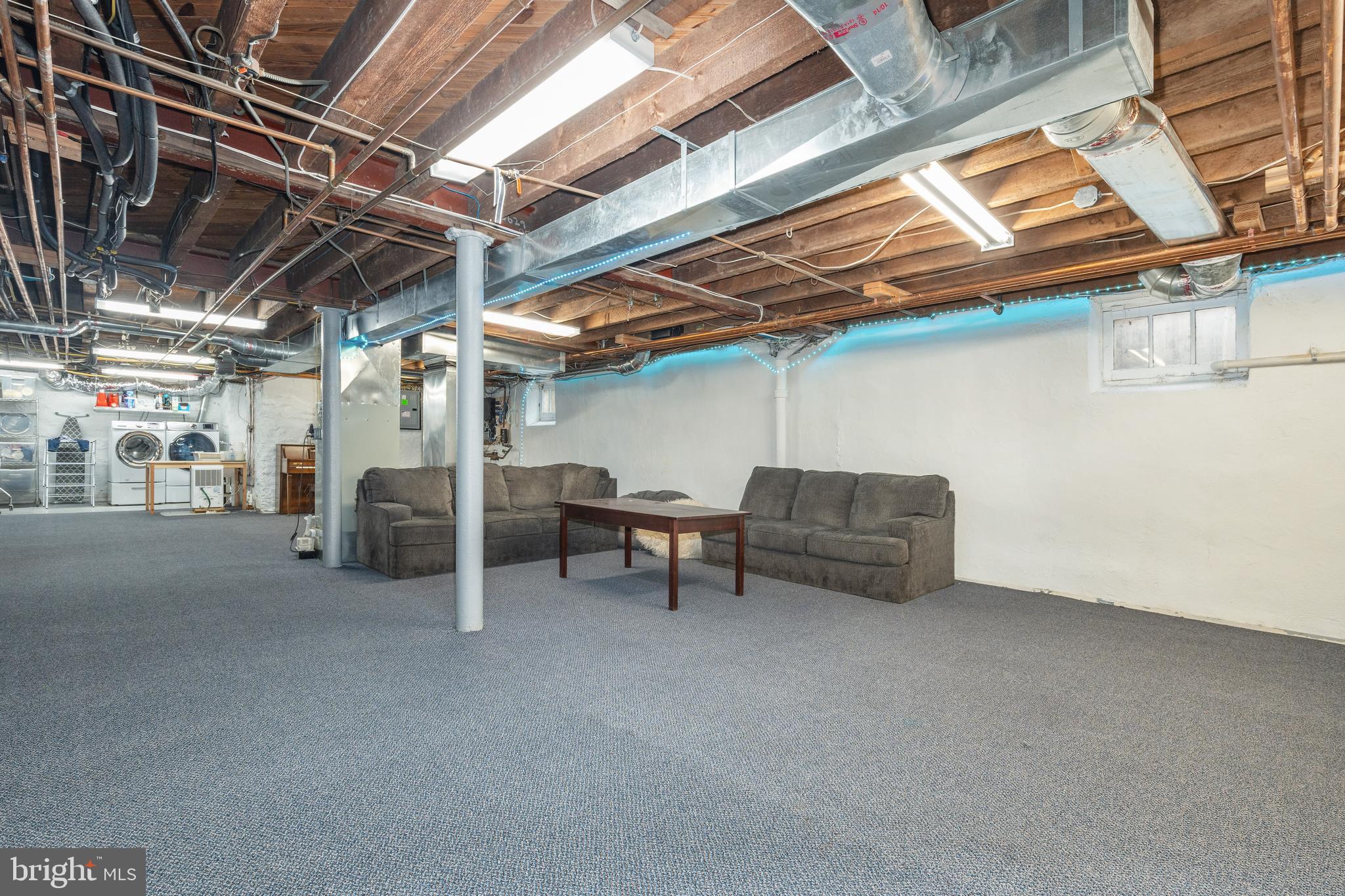 BRYN MAWR - Residential