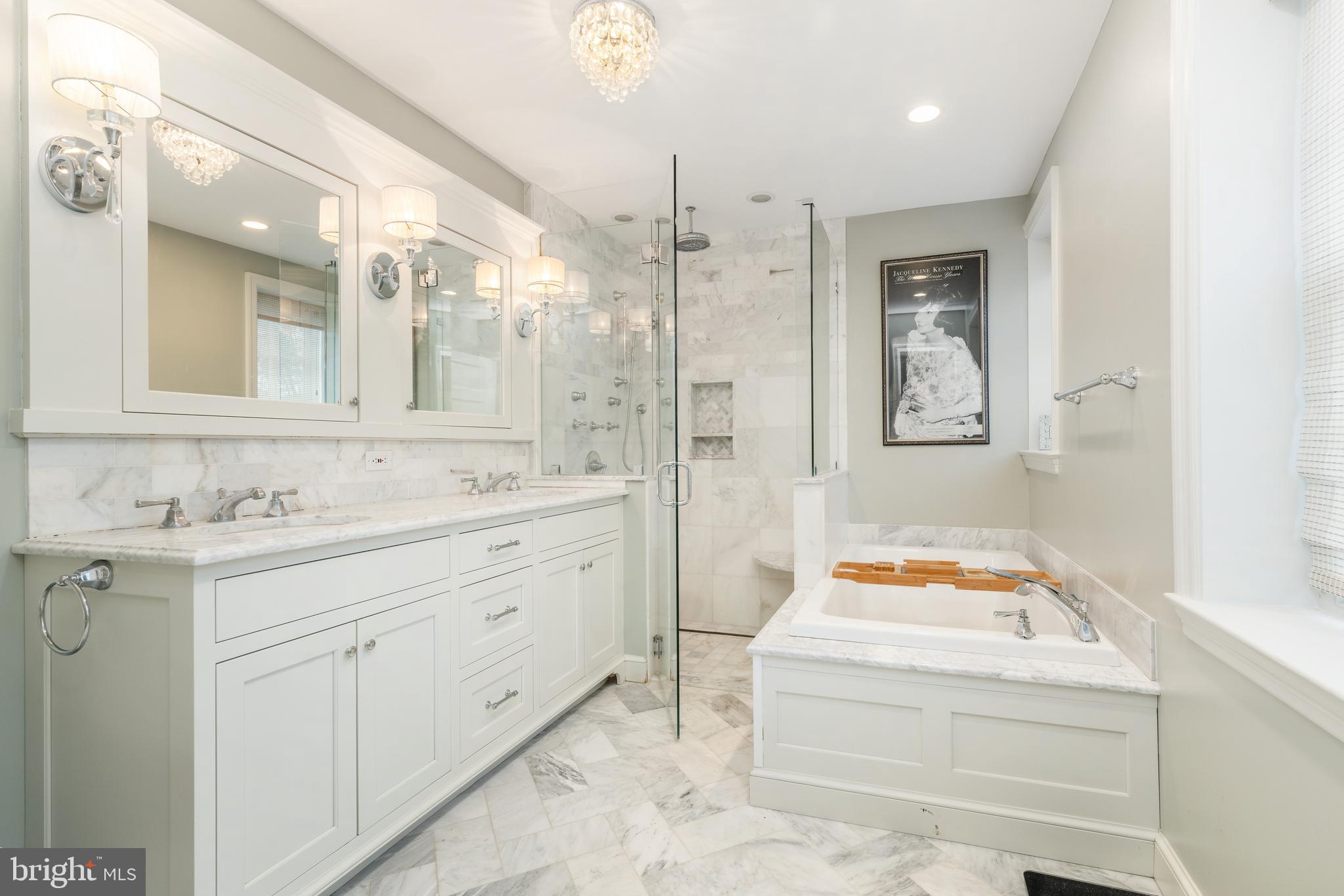 BRYN MAWR - Residential