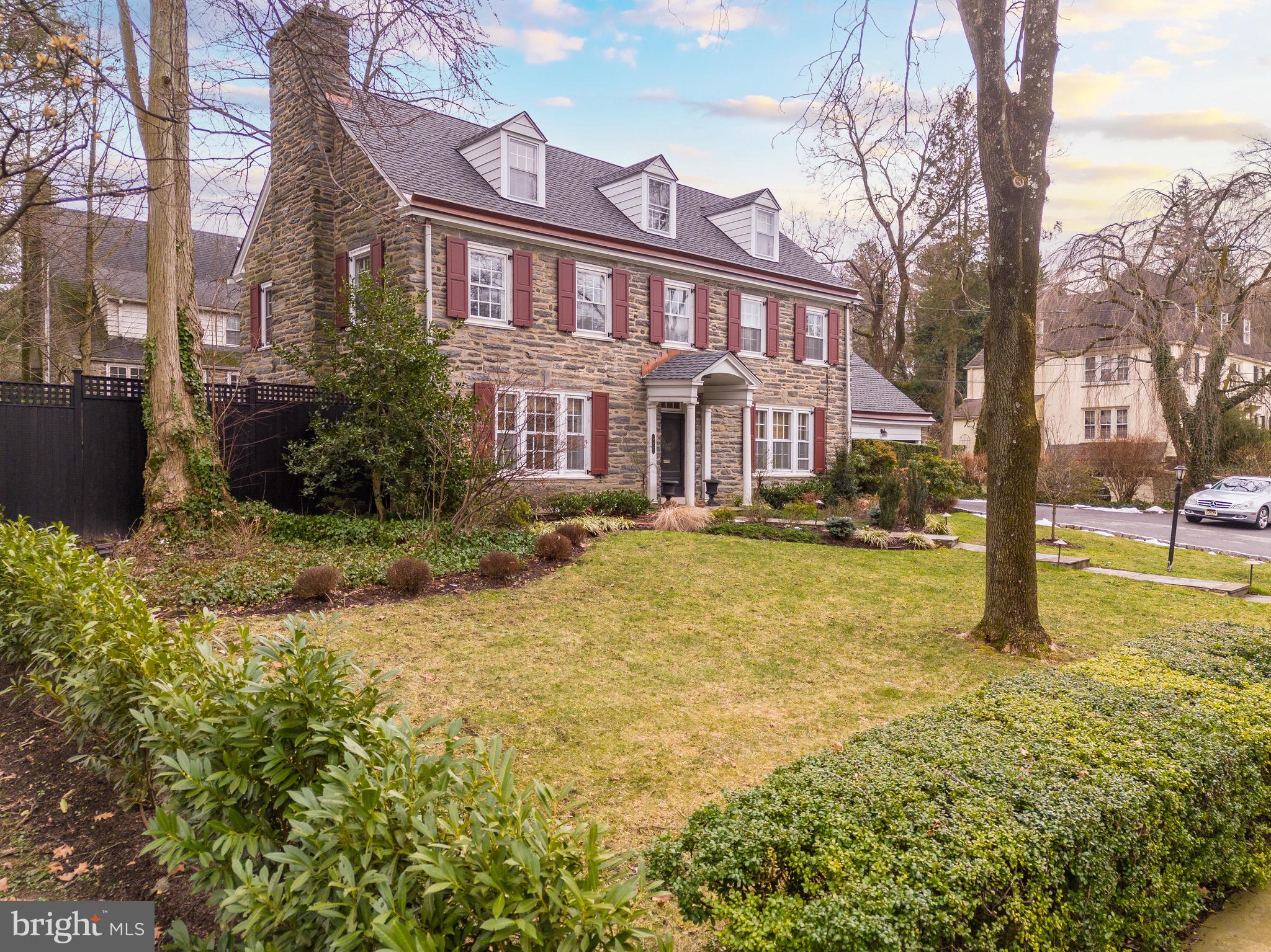 BRYN MAWR - Residential