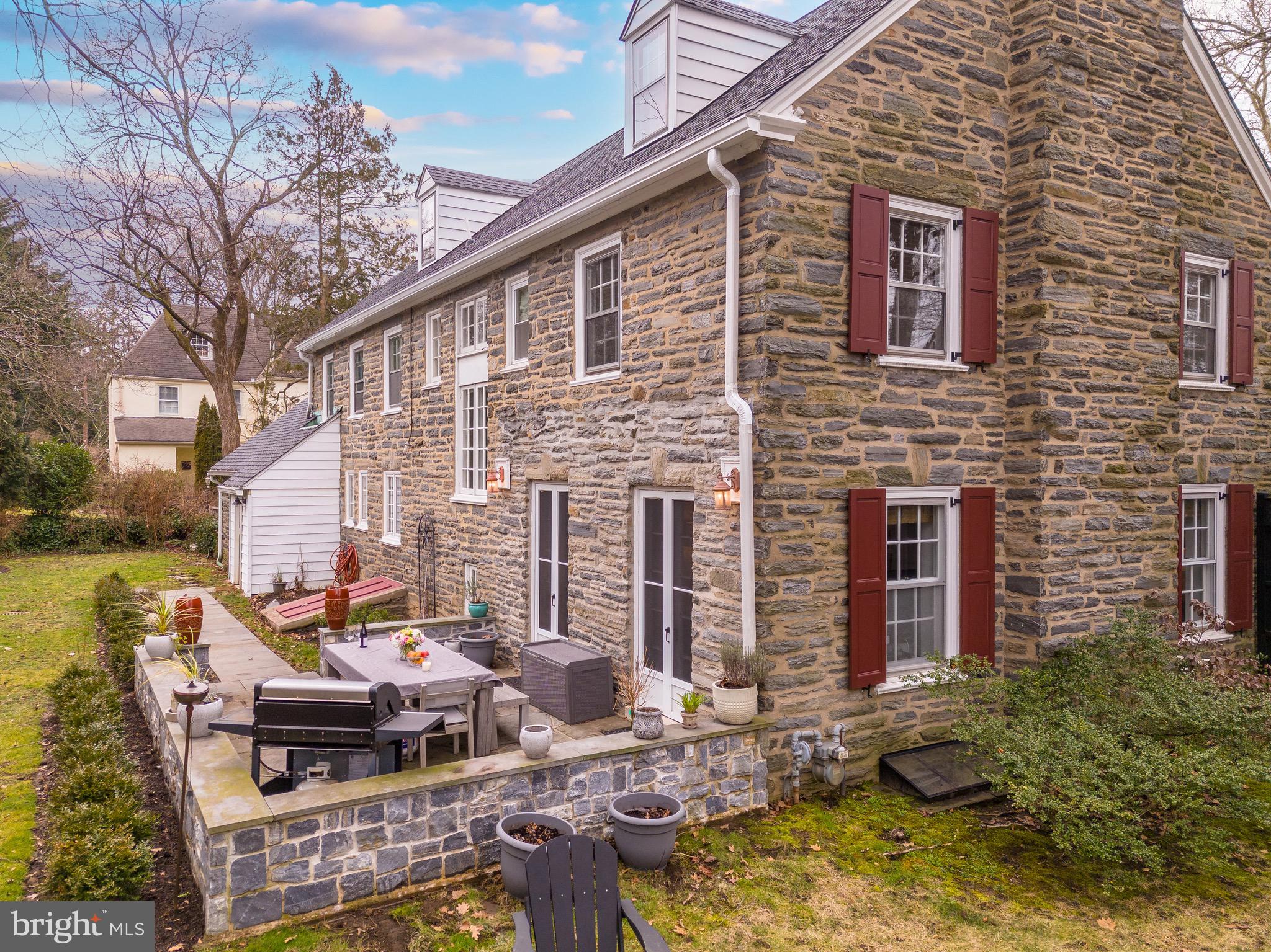 BRYN MAWR - Residential