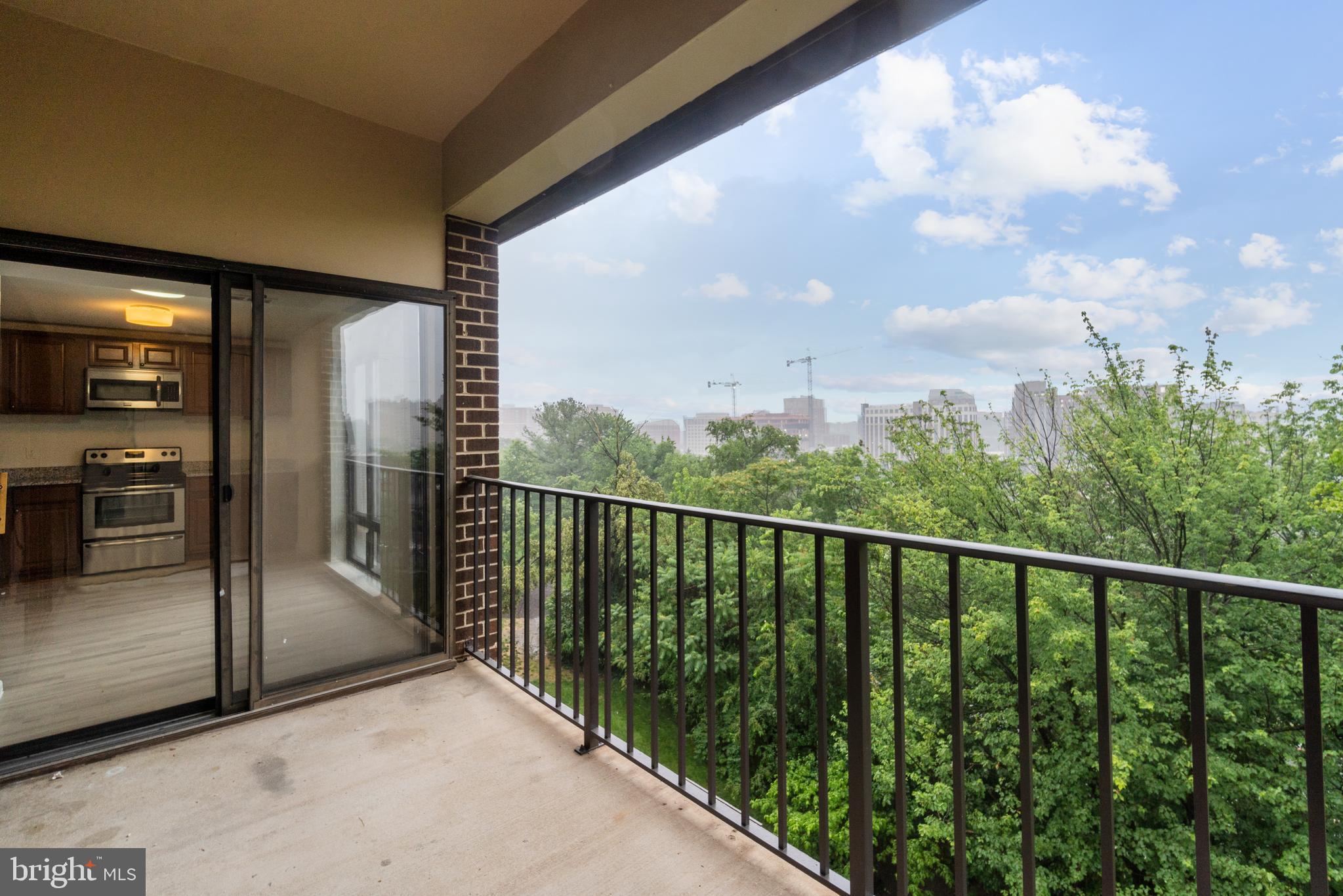 FORT ELLSWORTH - Residential