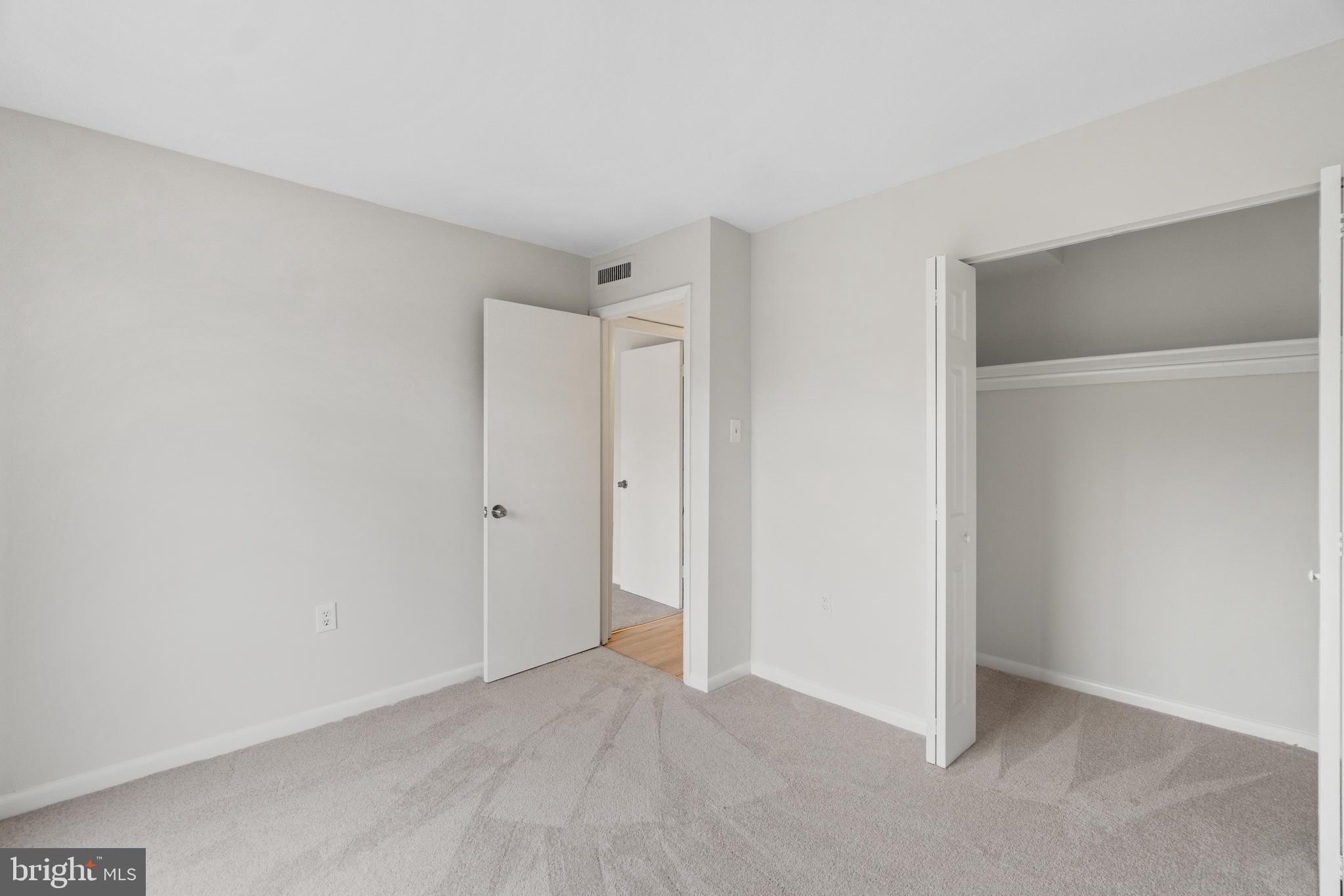 FORT ELLSWORTH - Residential