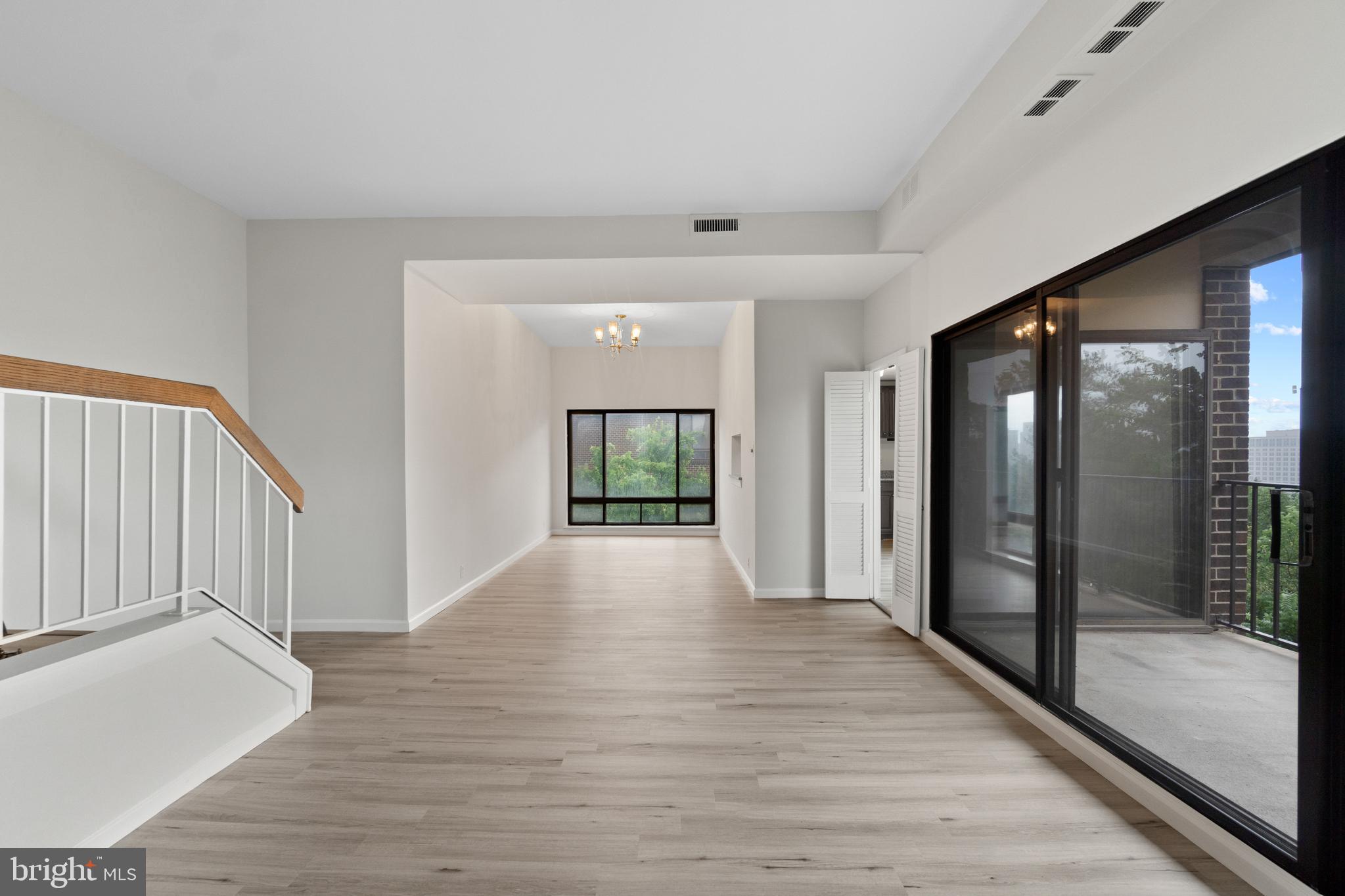 FORT ELLSWORTH - Residential