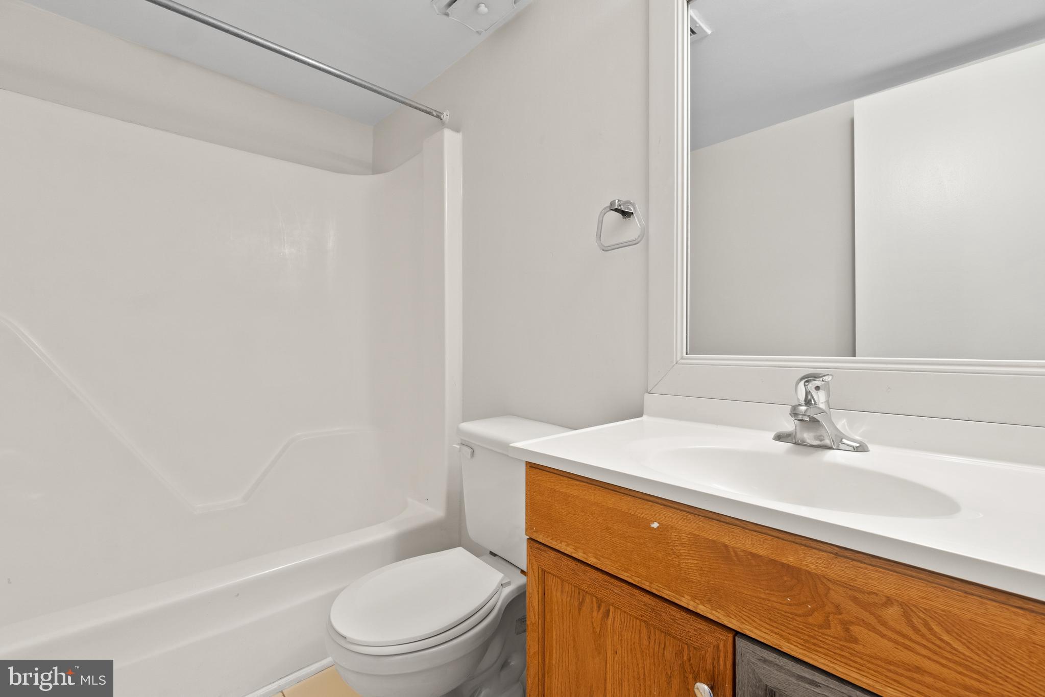 FORT ELLSWORTH - Residential