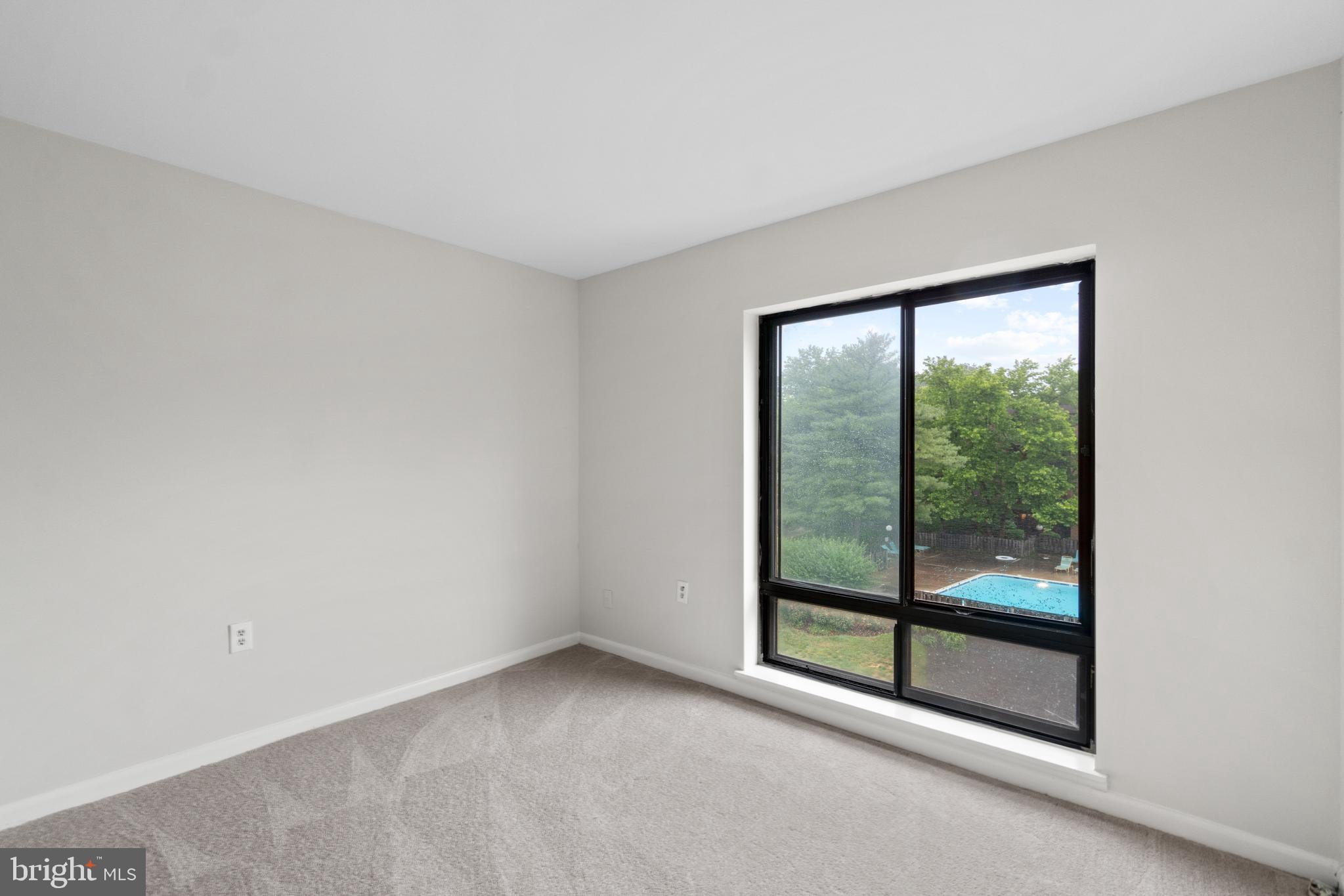 FORT ELLSWORTH - Residential