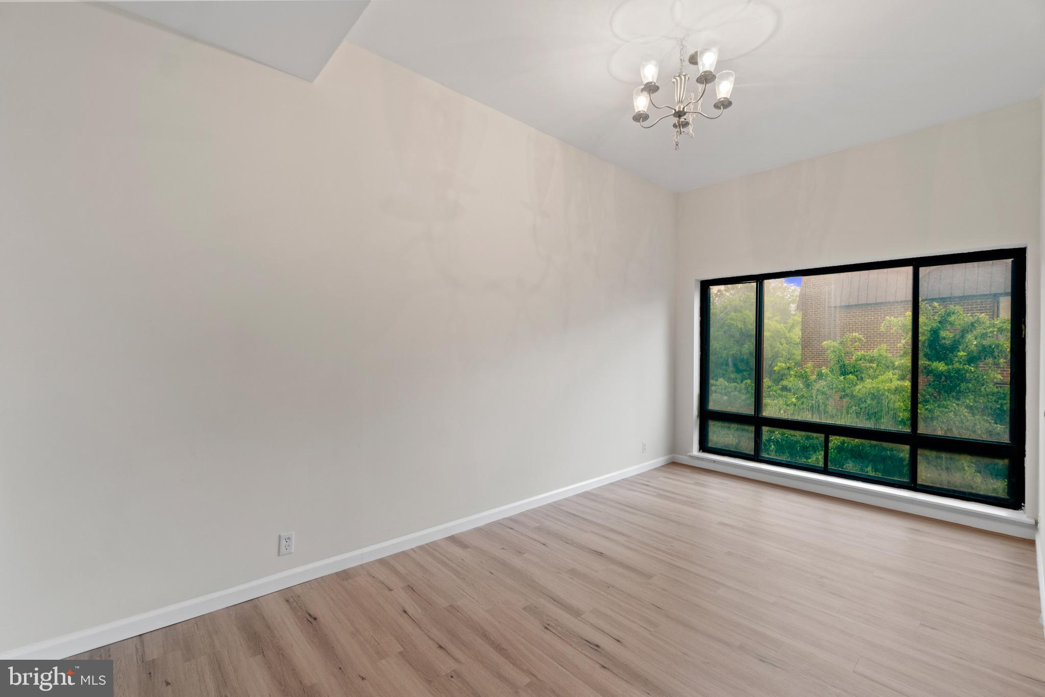 FORT ELLSWORTH - Residential