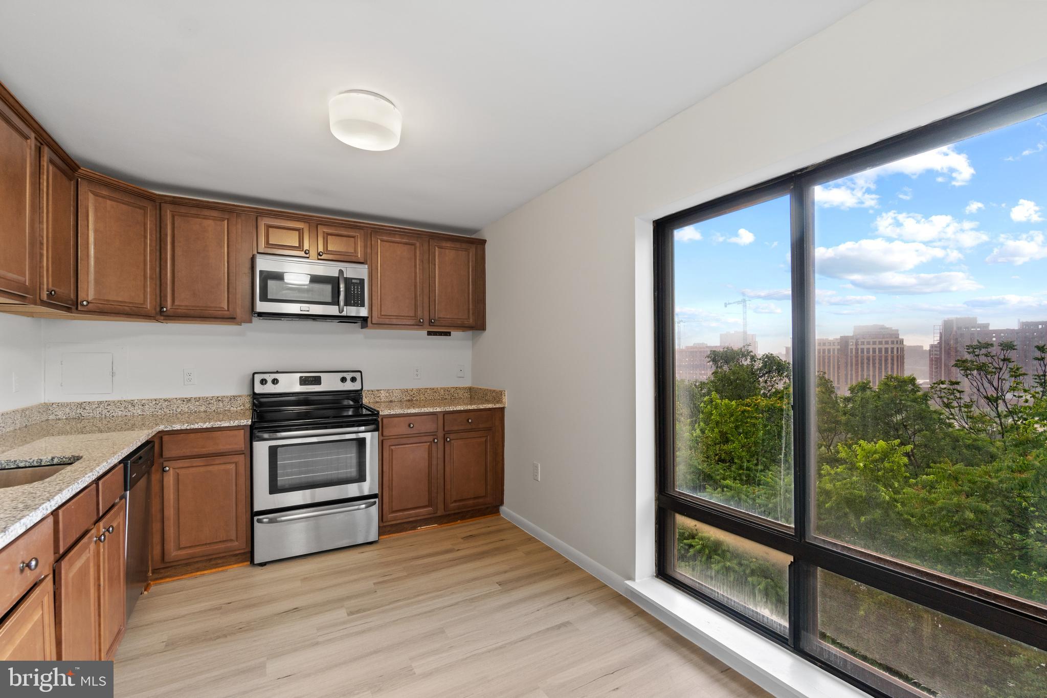 FORT ELLSWORTH - Residential