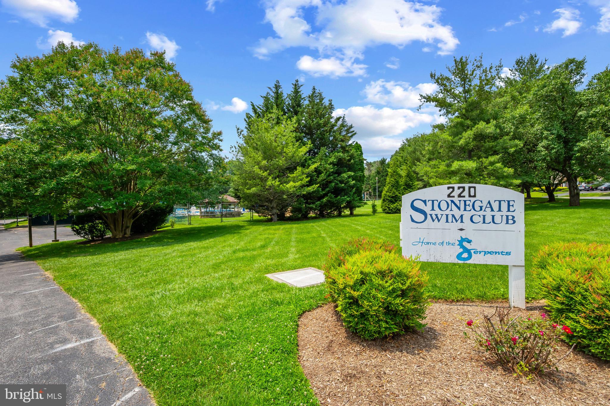 STONEGATE - Residential