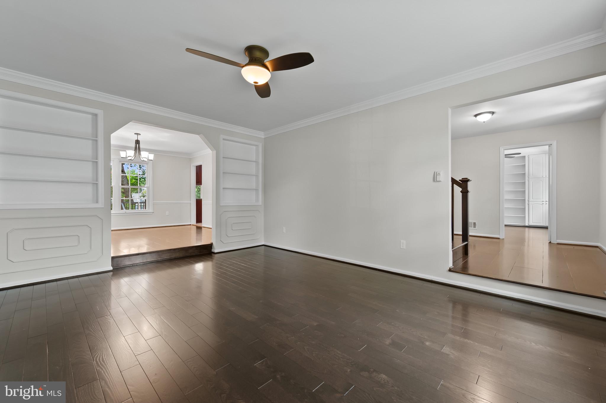 STONEGATE - Residential