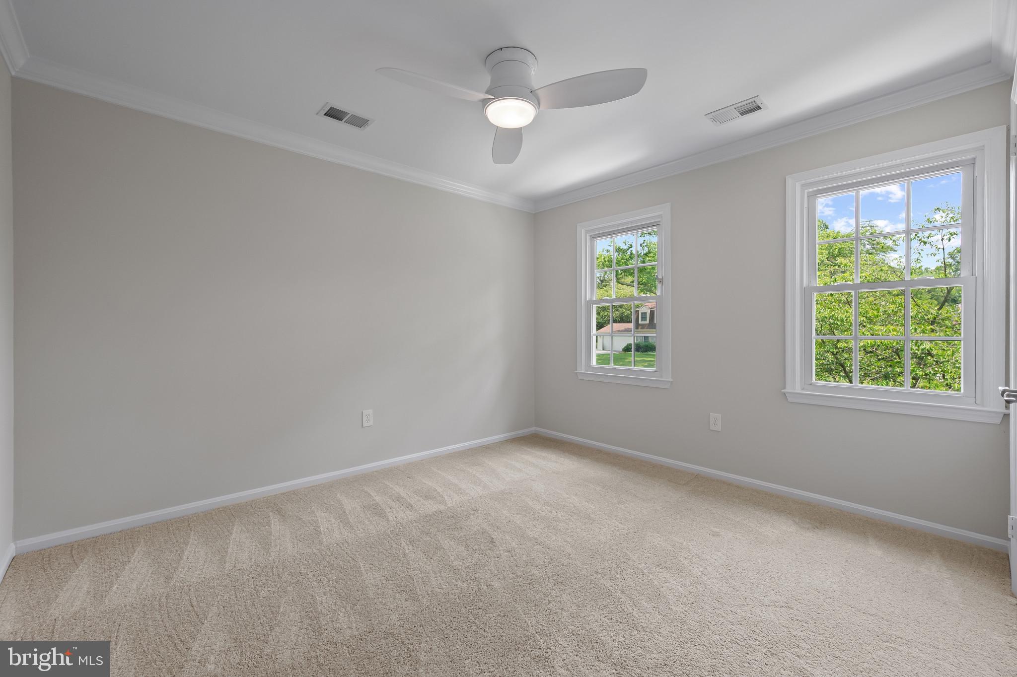 STONEGATE - Residential