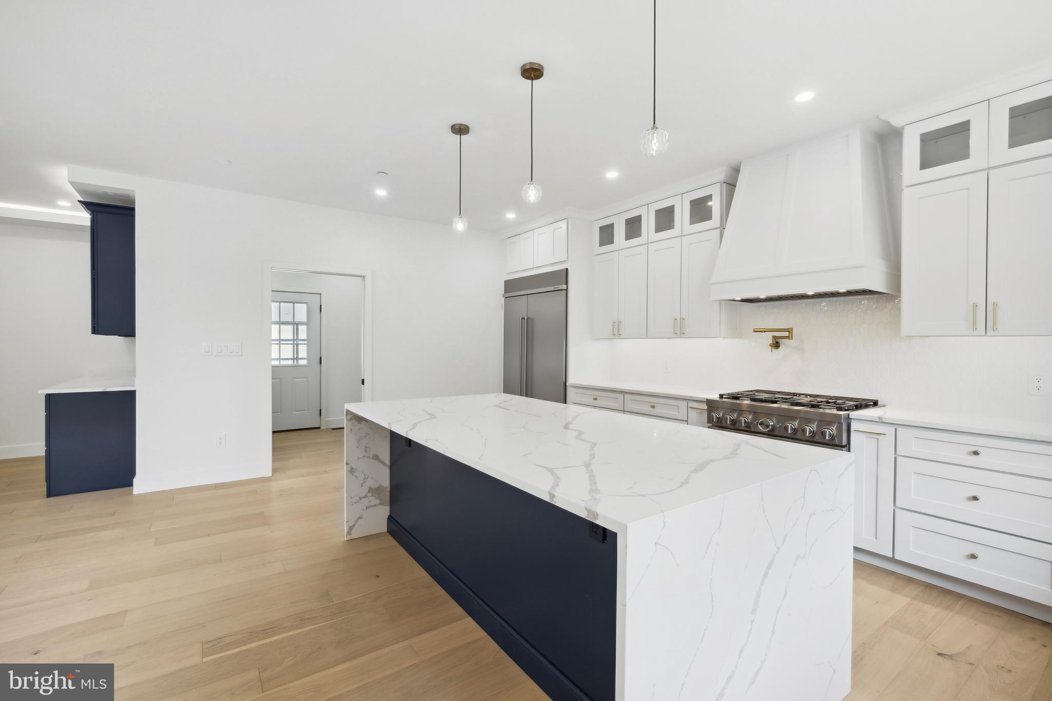 KENSINGTON TERRACE - Residential