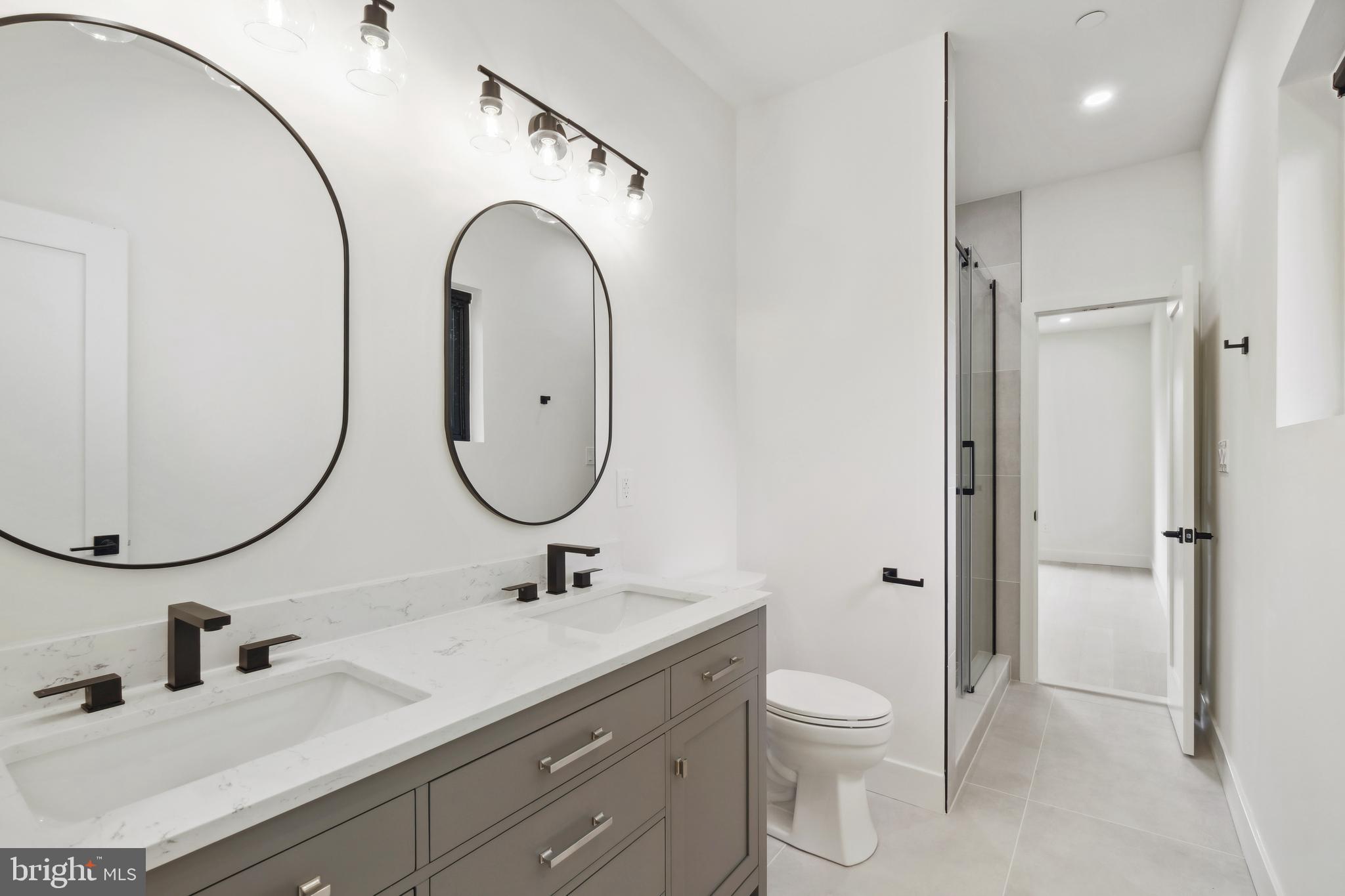 KENSINGTON TERRACE - Residential