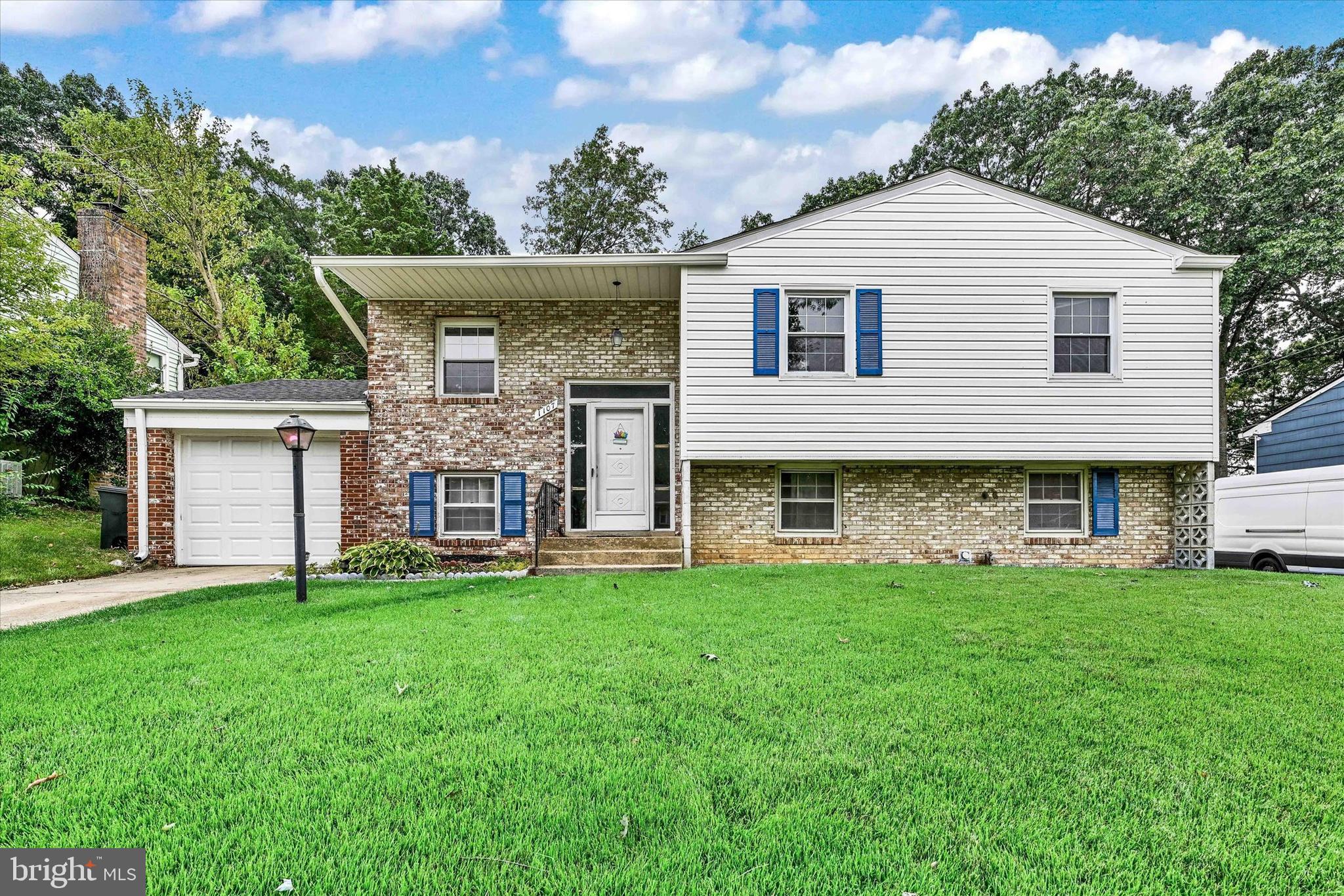 COLONY RIDGE - Residential Lease