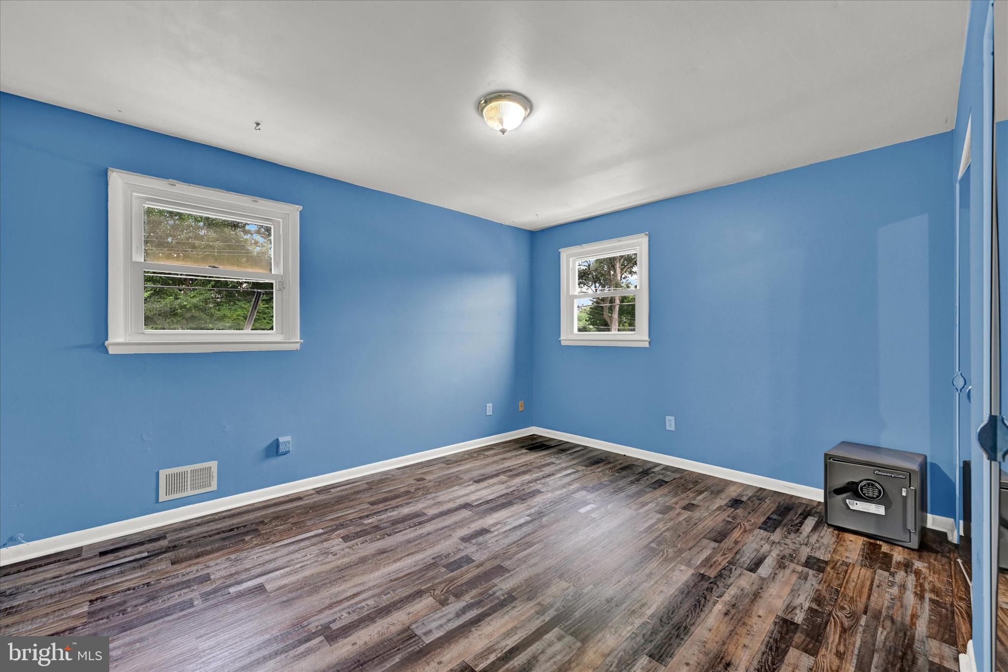 COLONY RIDGE - Residential Lease