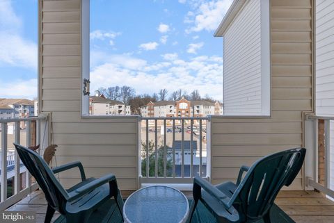 2607 CHAPEL LAKE DRIVE 313 GAMBRILLS MD 21054