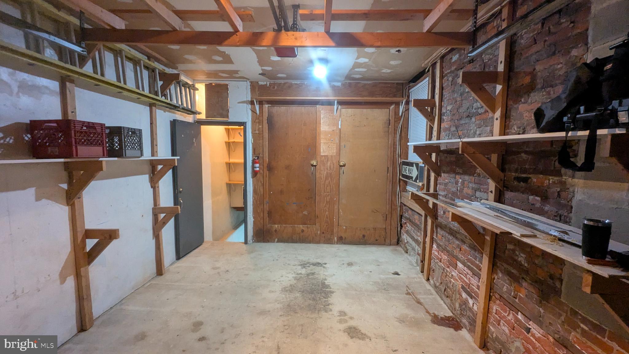 GRADUATE HOSPITAL - Residential Income