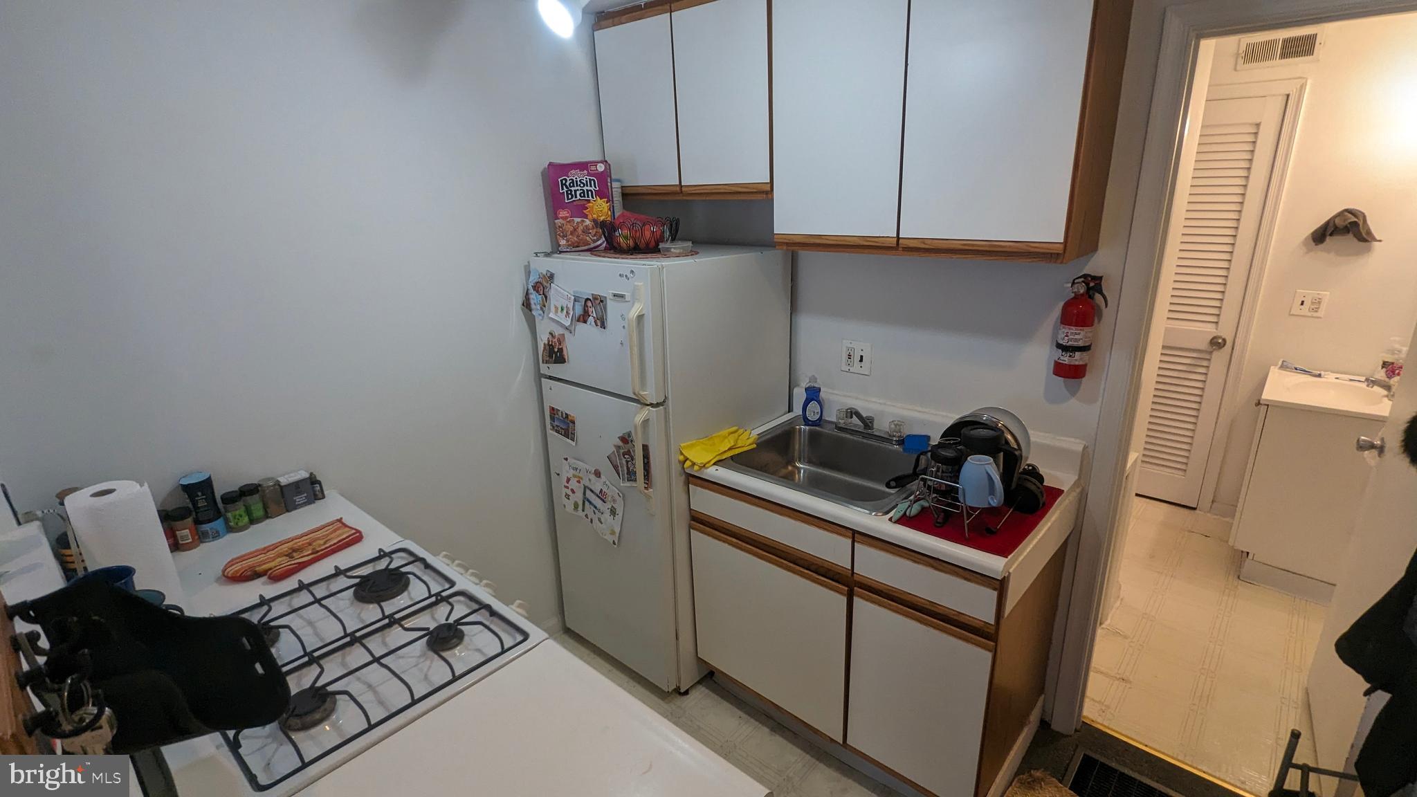 GRADUATE HOSPITAL - Residential Income