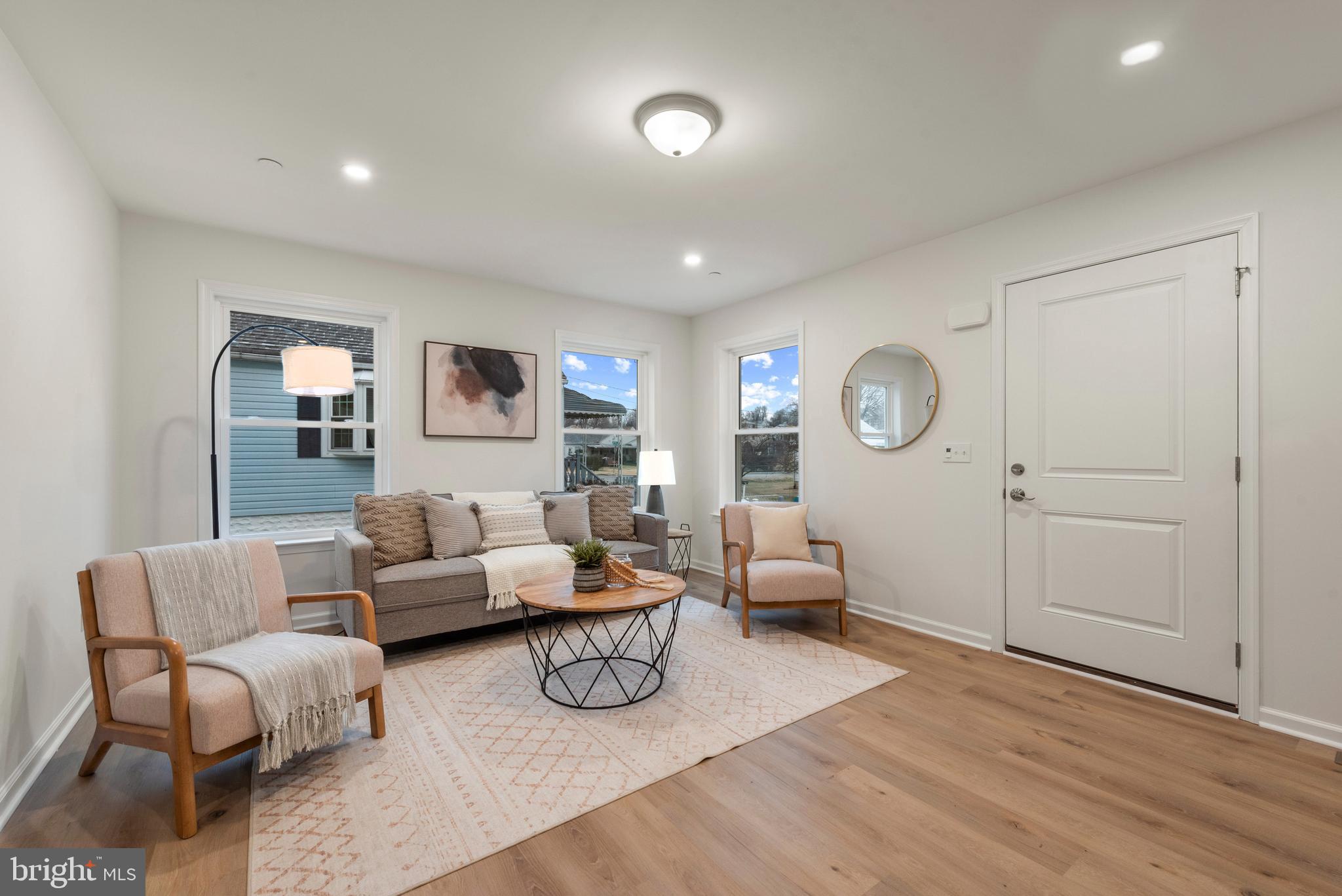 ROSEMONT - Residential