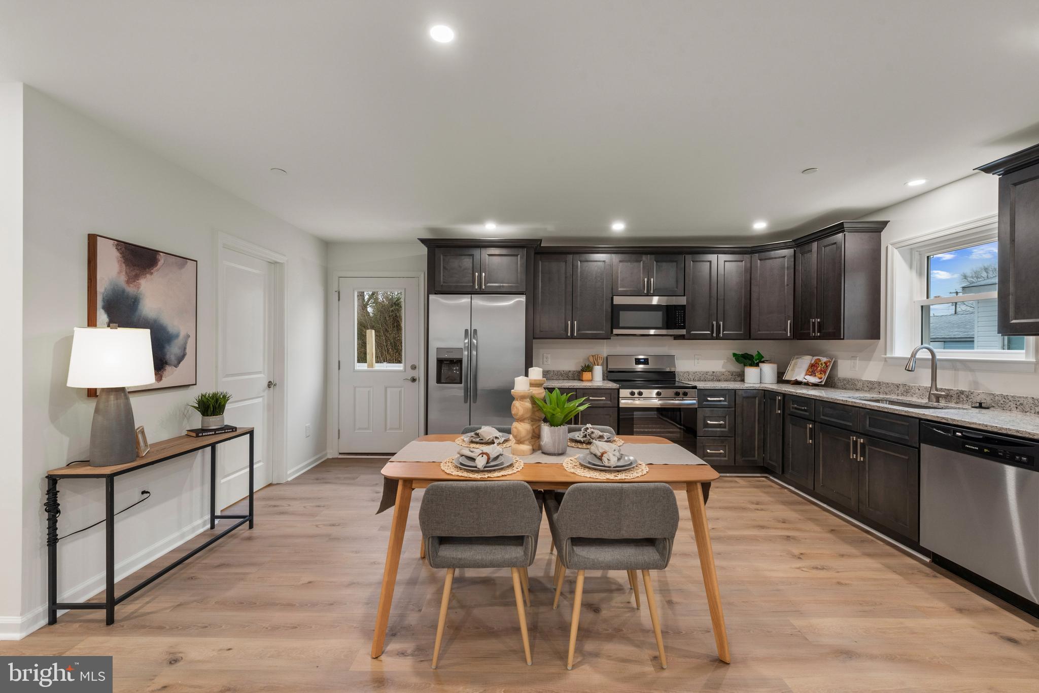 ROSEMONT - Residential