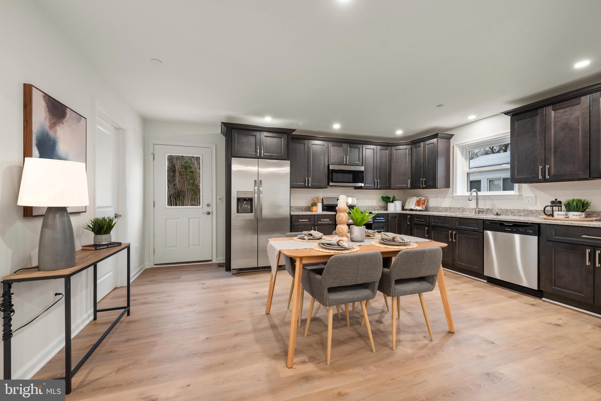 ROSEMONT - Residential