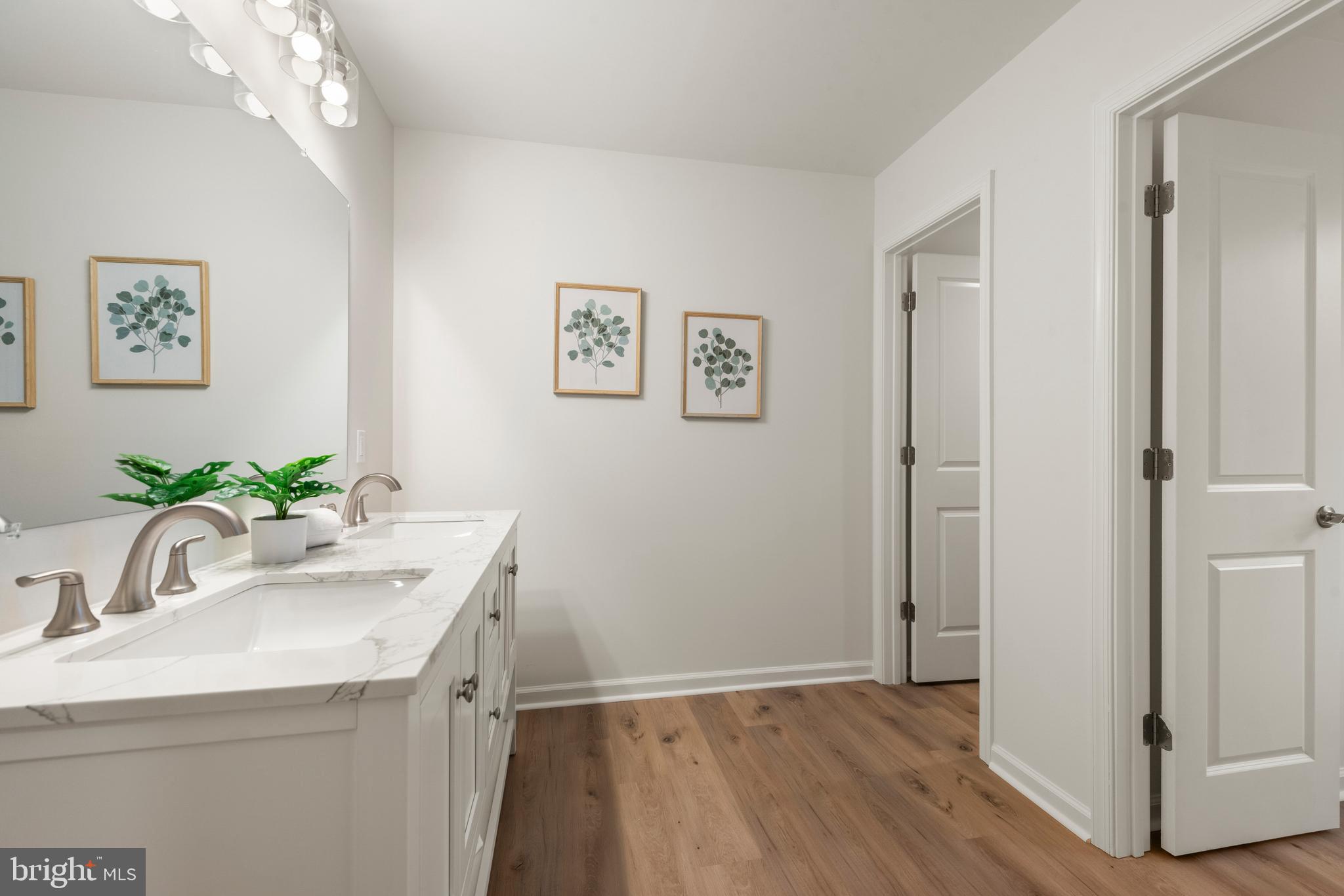 ROSEMONT - Residential