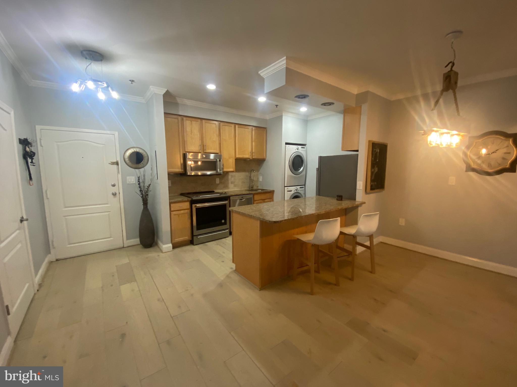 BELLA VISTA CONDOMINIUM - Residential Lease