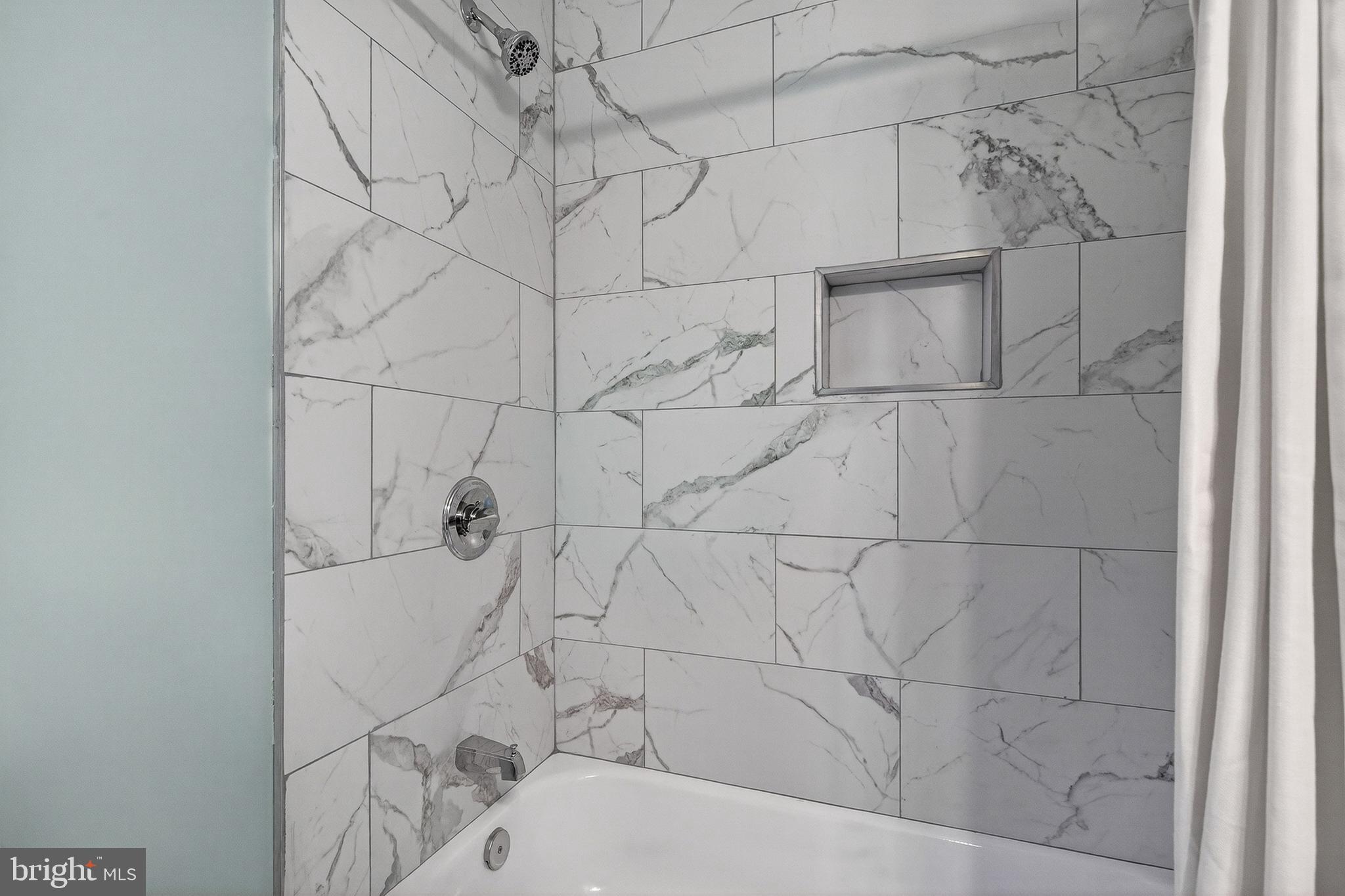 BROADWAY EAST - Residential