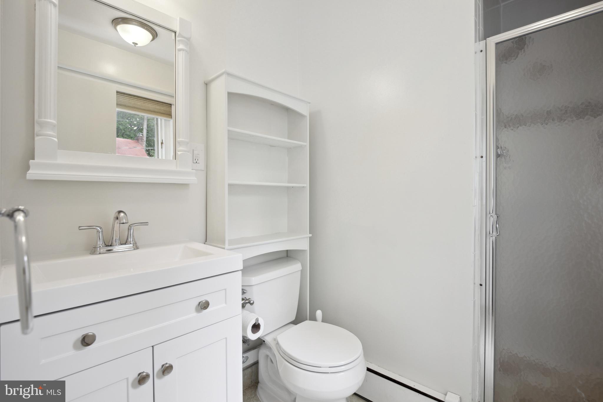 WOODHAVEN - Residential Lease